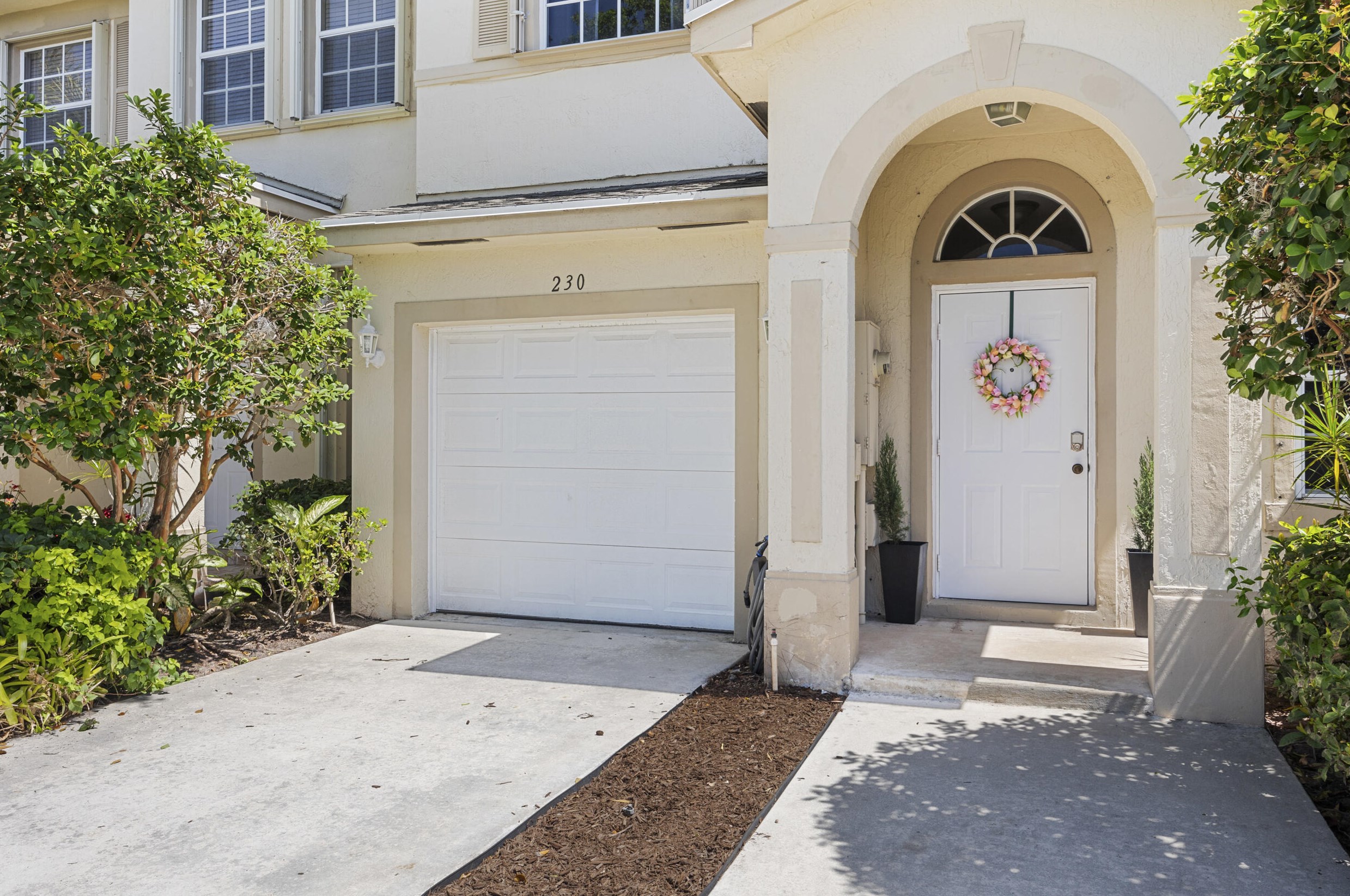 230 Birch St, Boynton Beach, FL 33426
