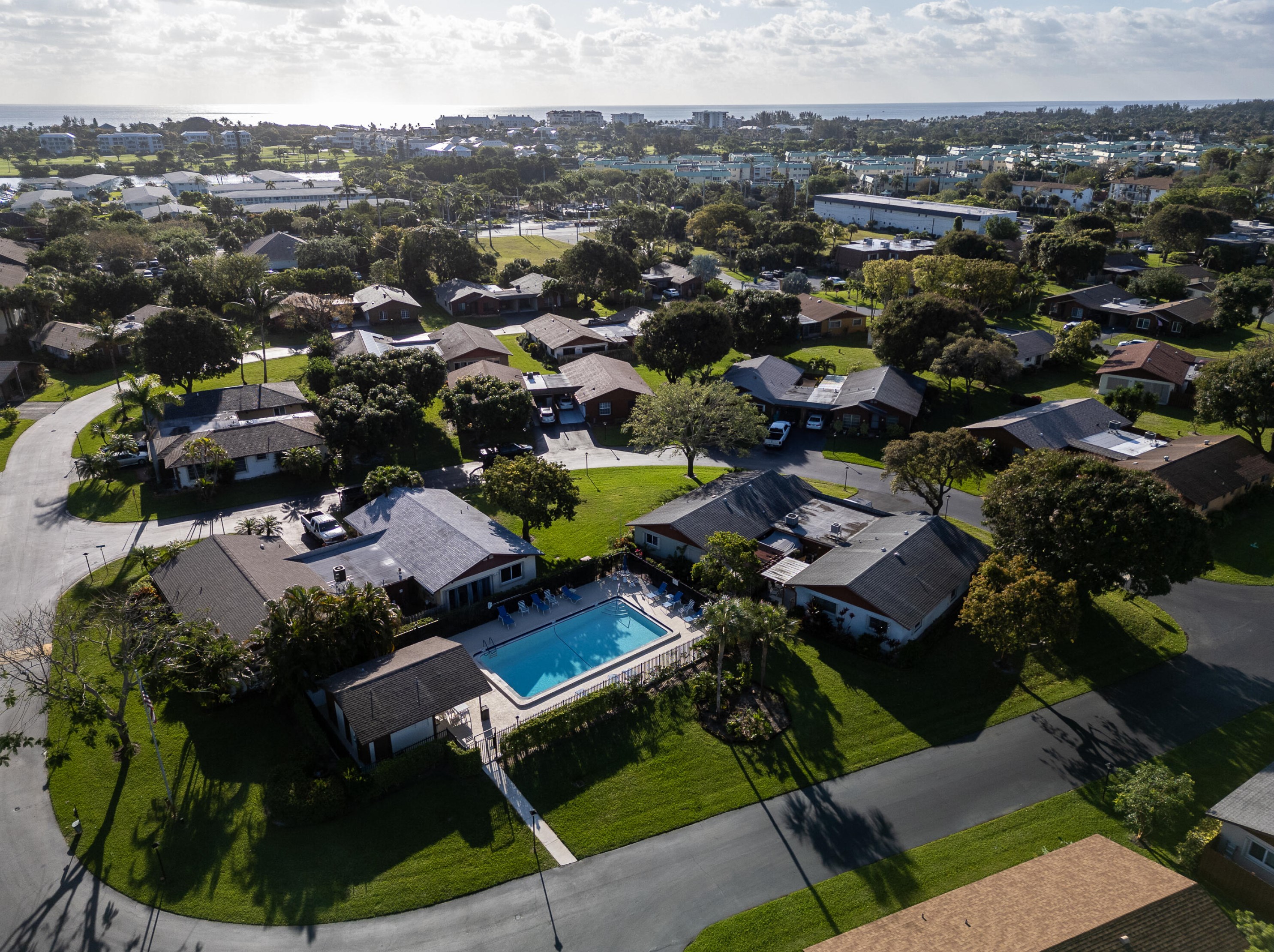 2610 5 Cir, Boynton Beach FL  33435-8936 exterior