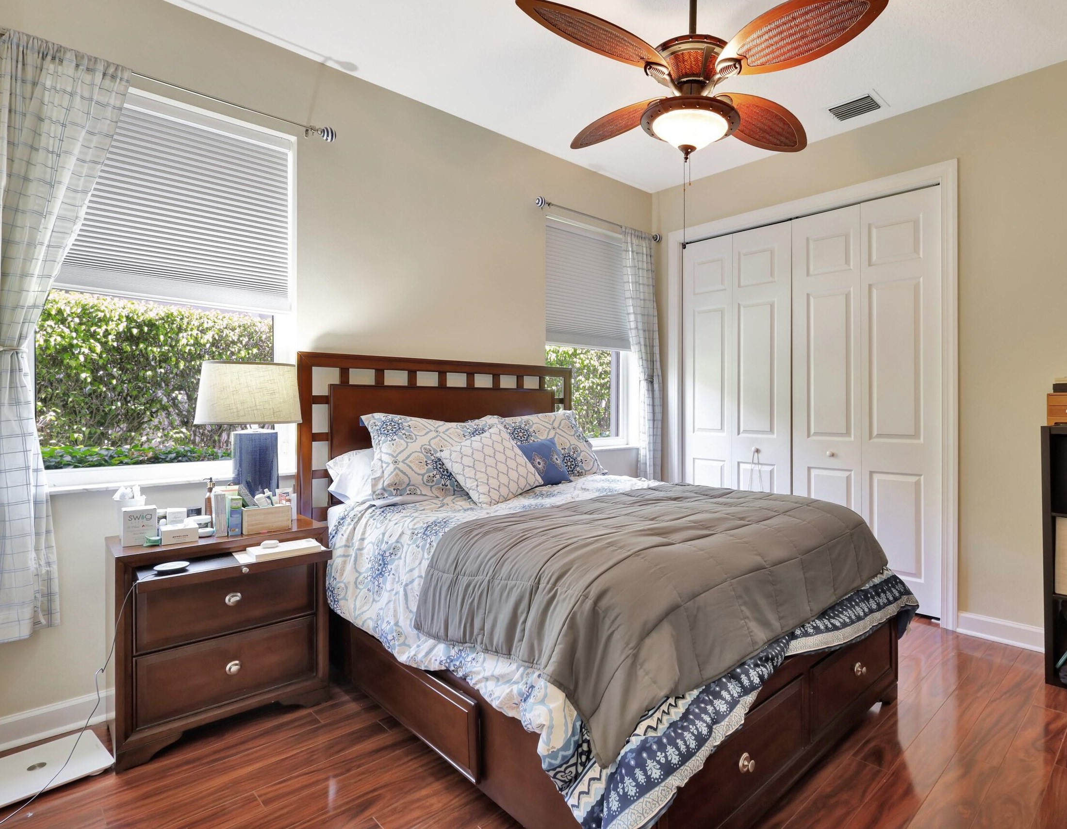 8984 Lakes Blvd, West Palm Beach FL  33412-1550 exterior