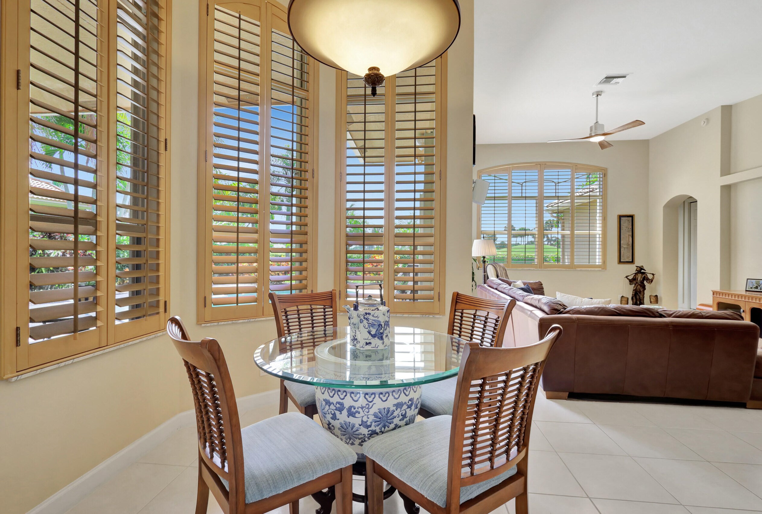 8984 Lakes Blvd, West Palm Beach FL  33412-1550 exterior