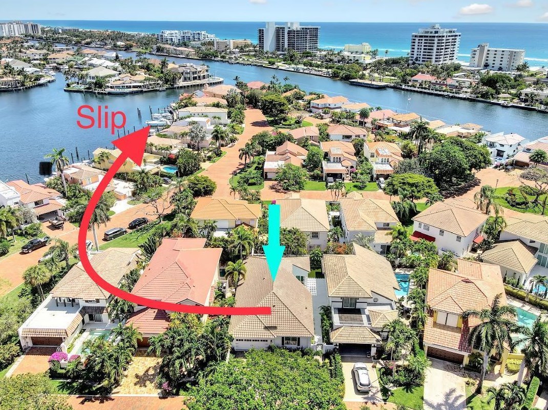 3555 Commodore Cir, Delray Beach, FL 33483-8021