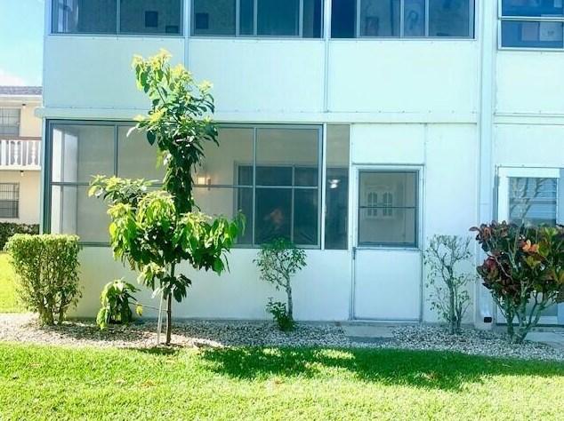 109 Andover, West Palm Beach, FL 33417-2633