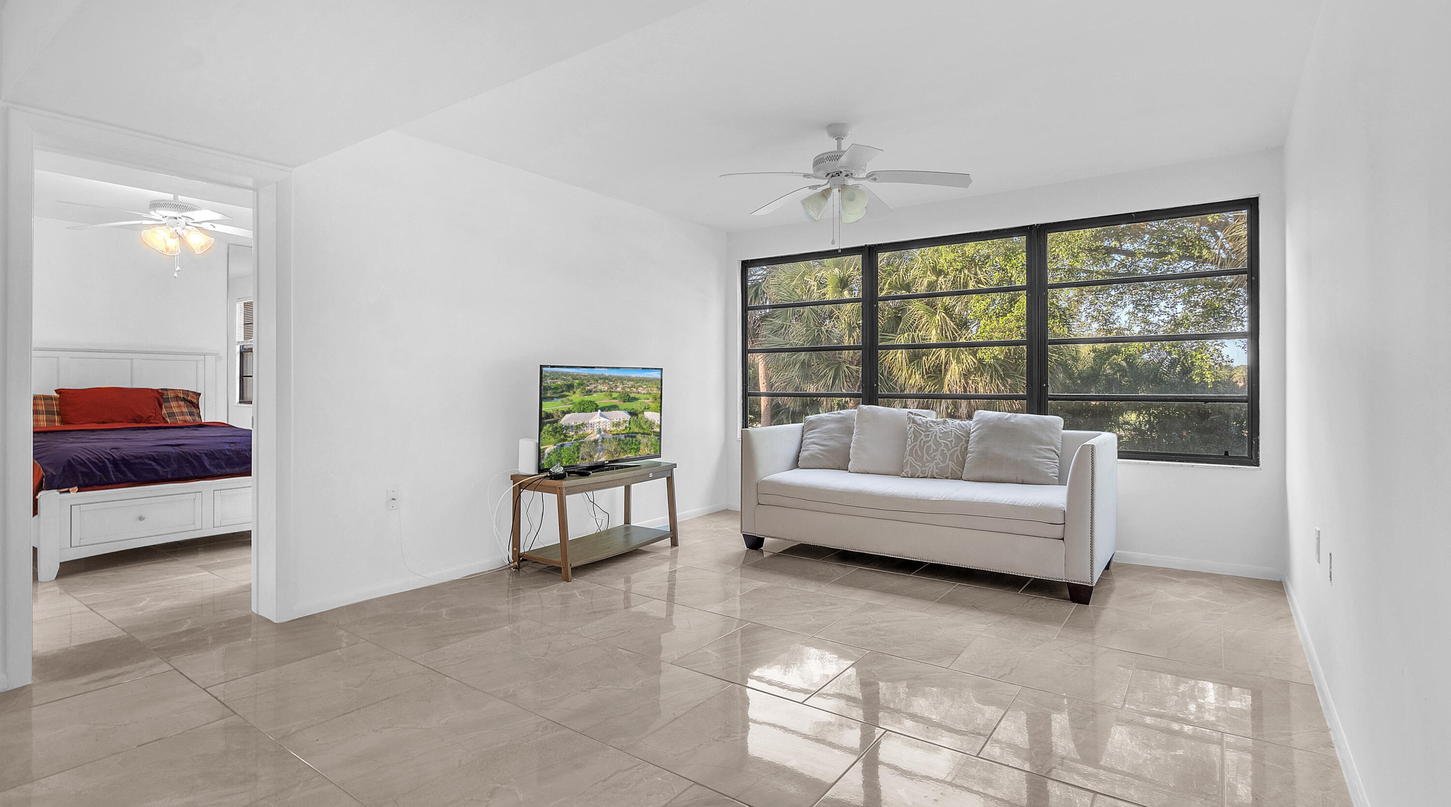 6085 Balboa Cir #201, Boca Raton, FL 33433
