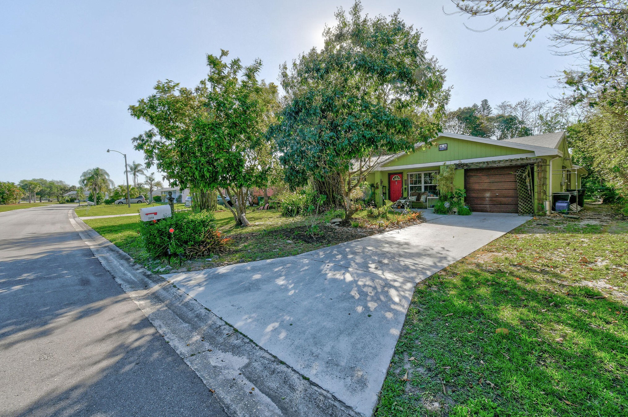2019 New York St, Fort Pierce, FL 34952-4809