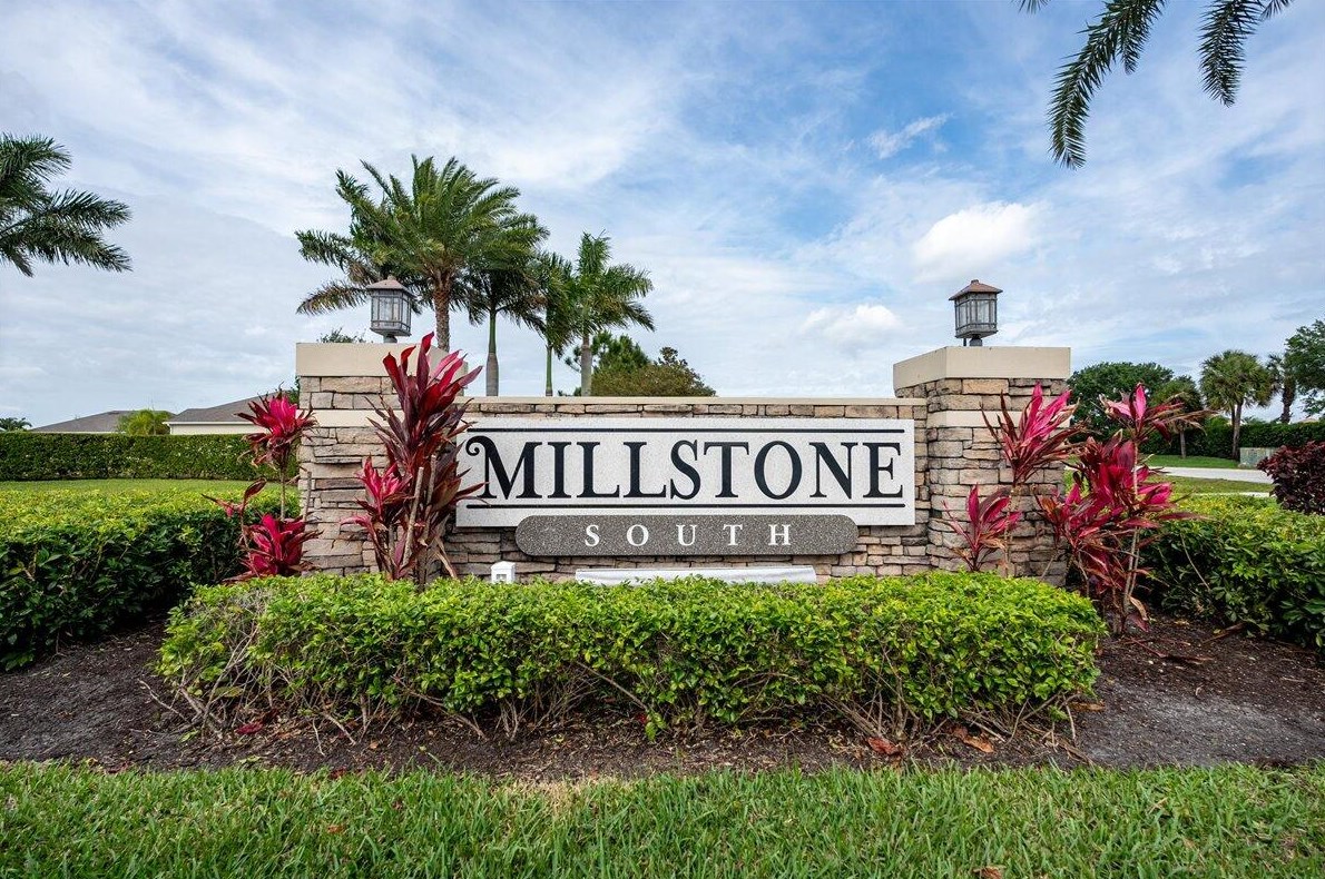 2181 Sw Harwick Circle, Vero Beach, FL 32968