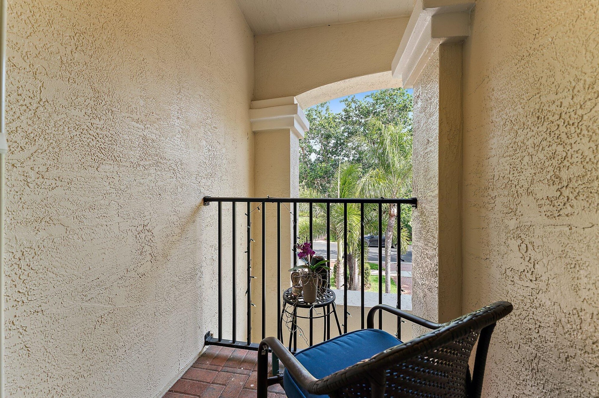 744 Cable Bch Ln, West Palm Beach FL  33410-3411 exterior