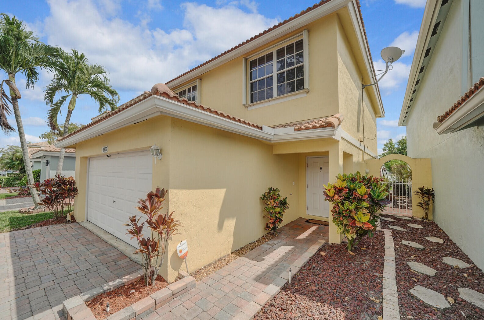 3306 Commodore Ct, West Palm Beach, FL 33411-6478