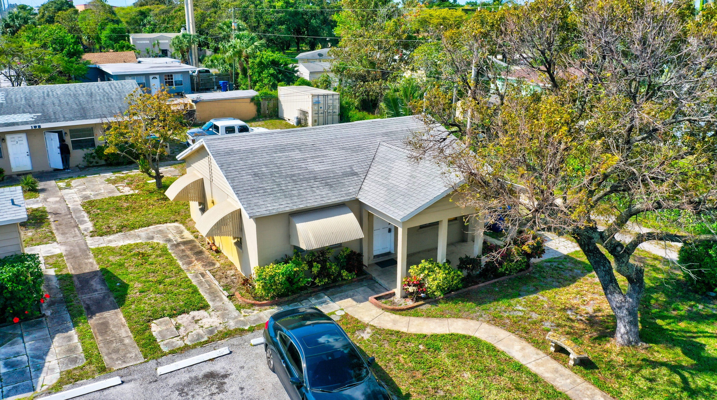 181 15th St, West Palm Beach, FL 33404-6103