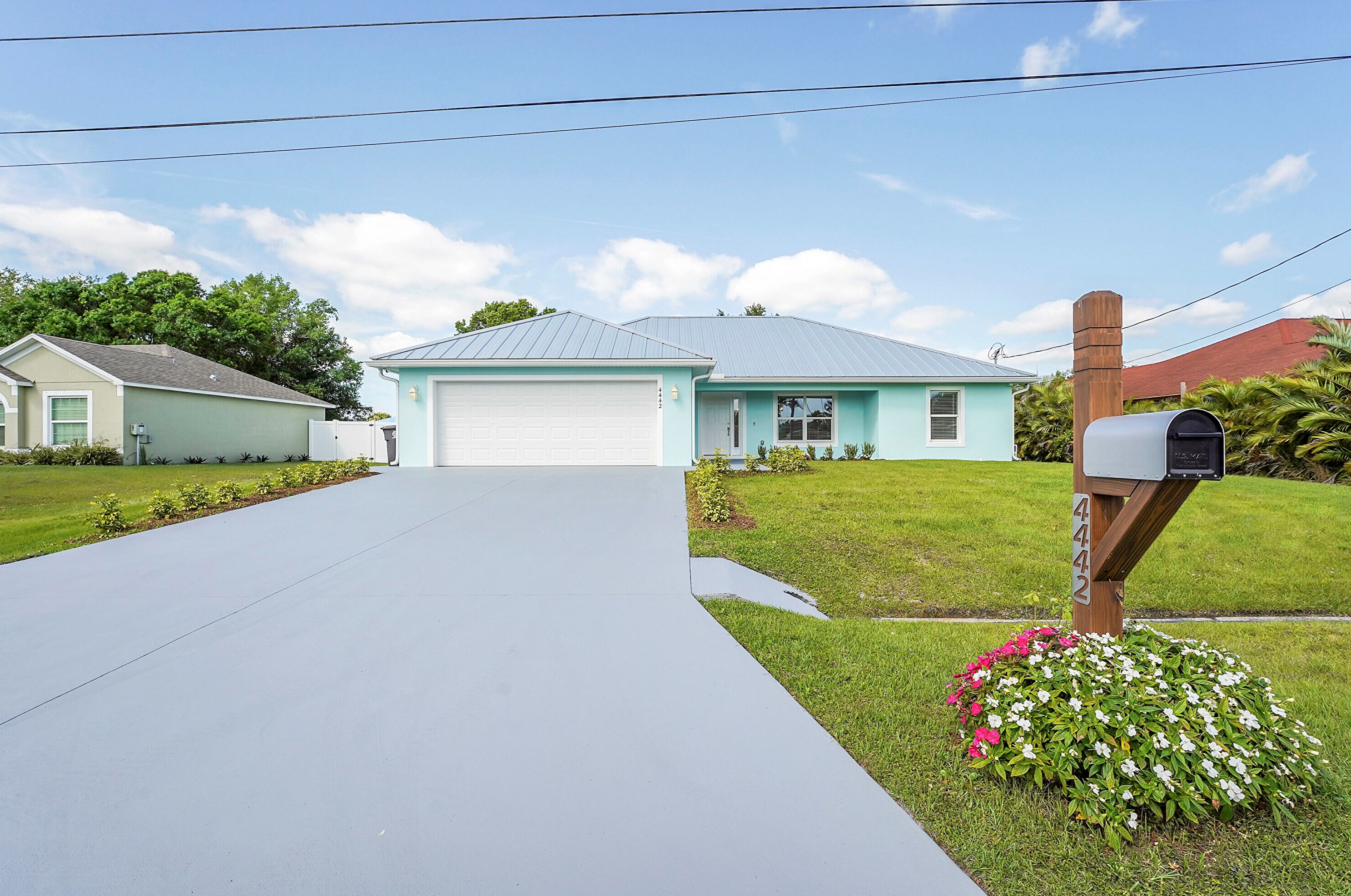 4442 Paley Rd, Fort Pierce, FL 34953-7580