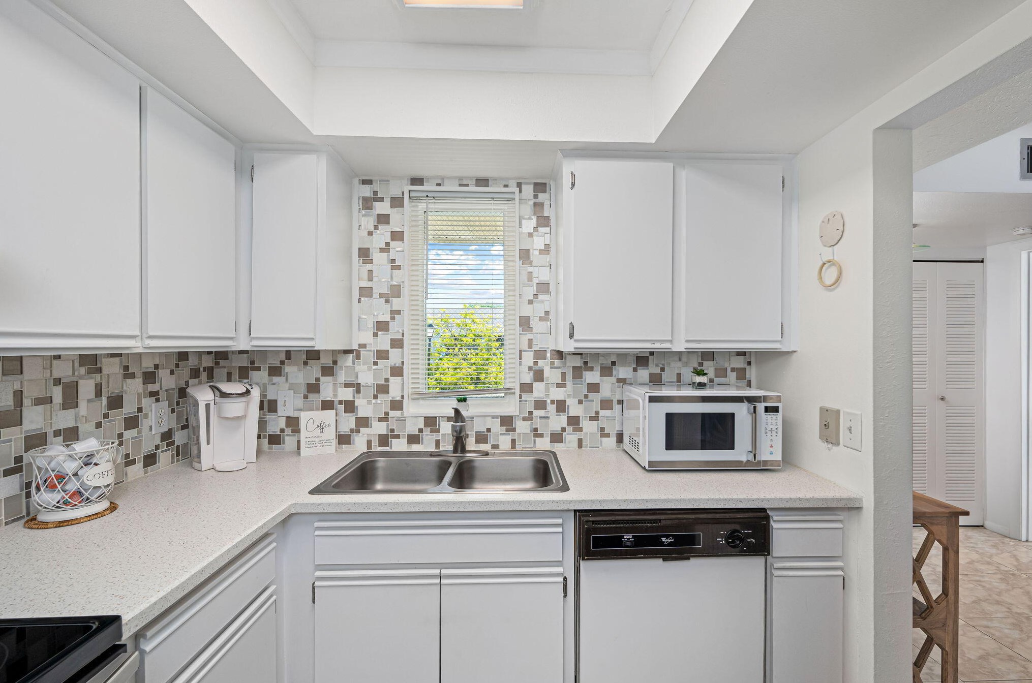 1674 Green Acres Cir, Fort Pierce, FL 34952-5012