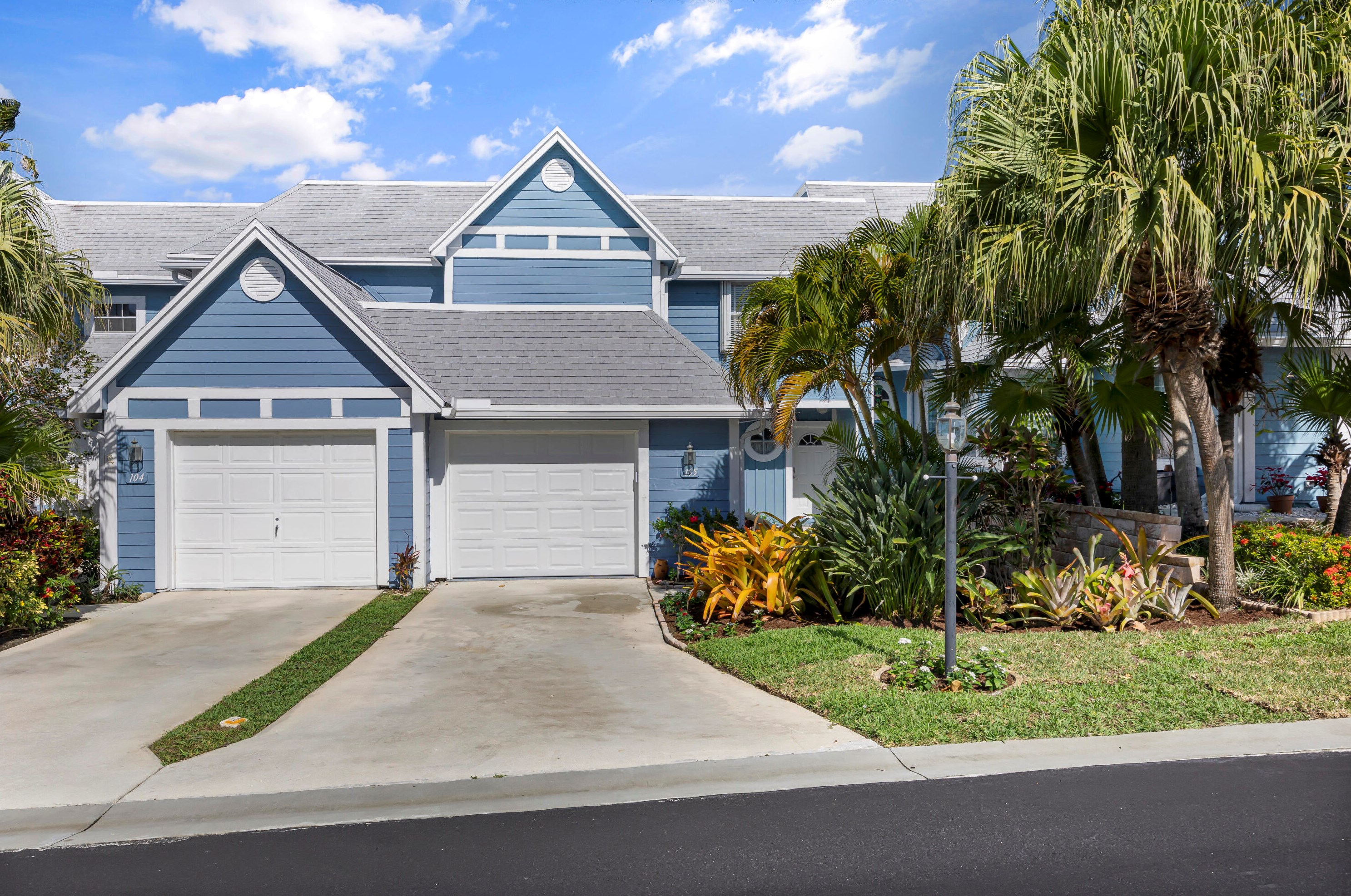 105 Ocean Dunes Cir, Jupiter, FL 33477