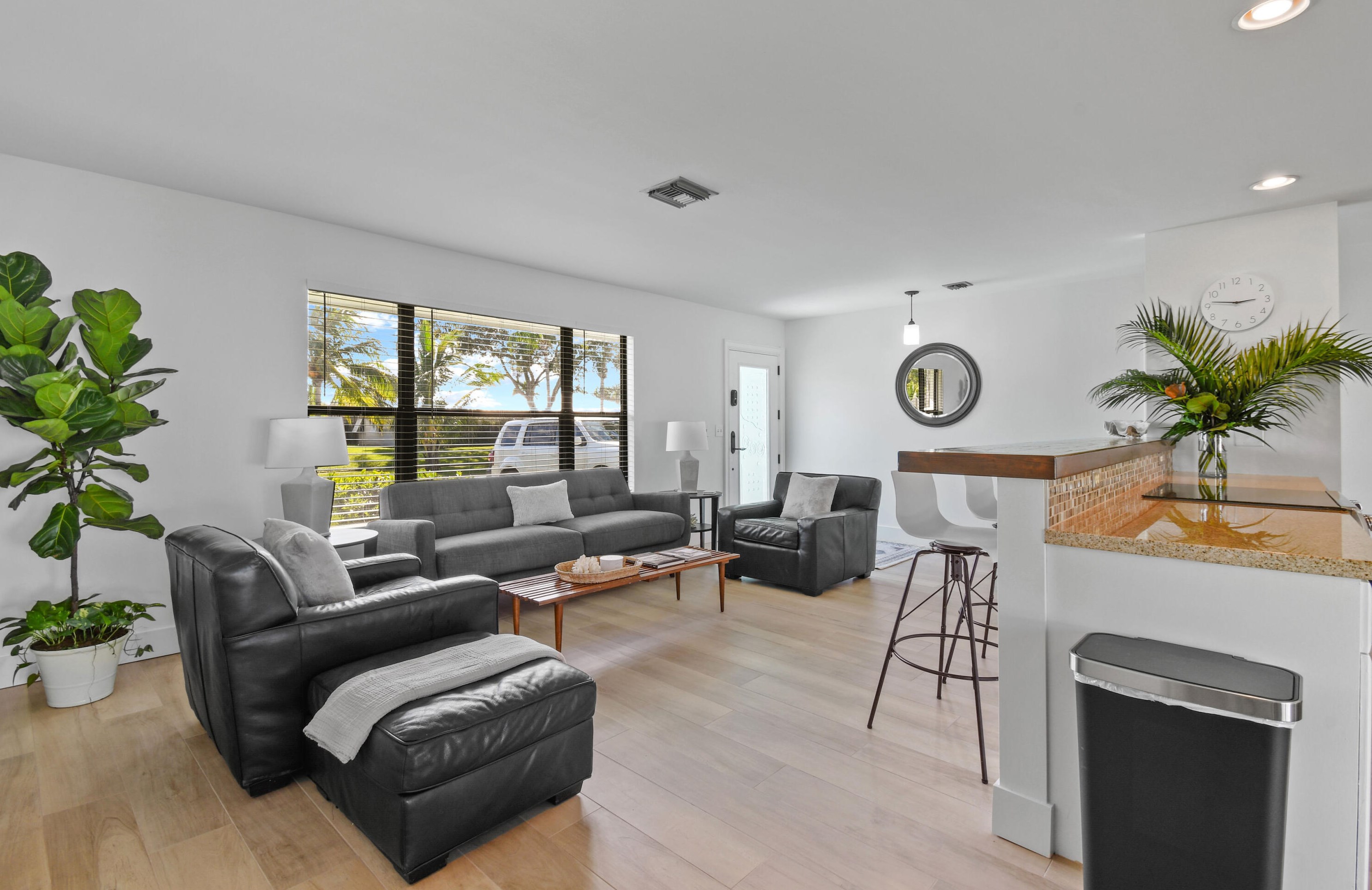 4153 Wingo St, Jupiter, FL 33469