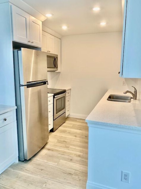 725 Hummingbird Way #208, West Palm Beach, FL 33408