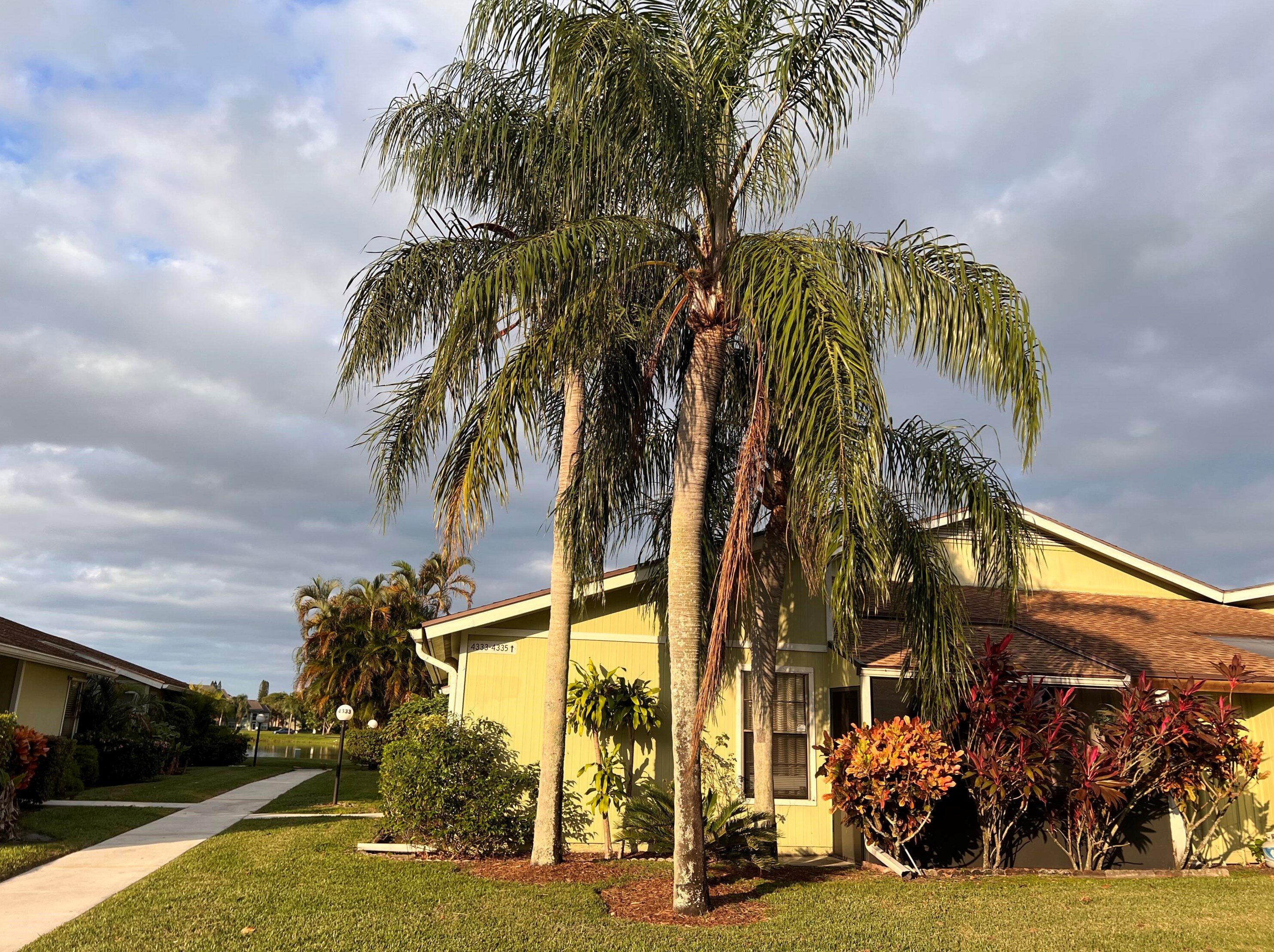 4333 Willow Pond Cir, West Palm Beach, FL 33417