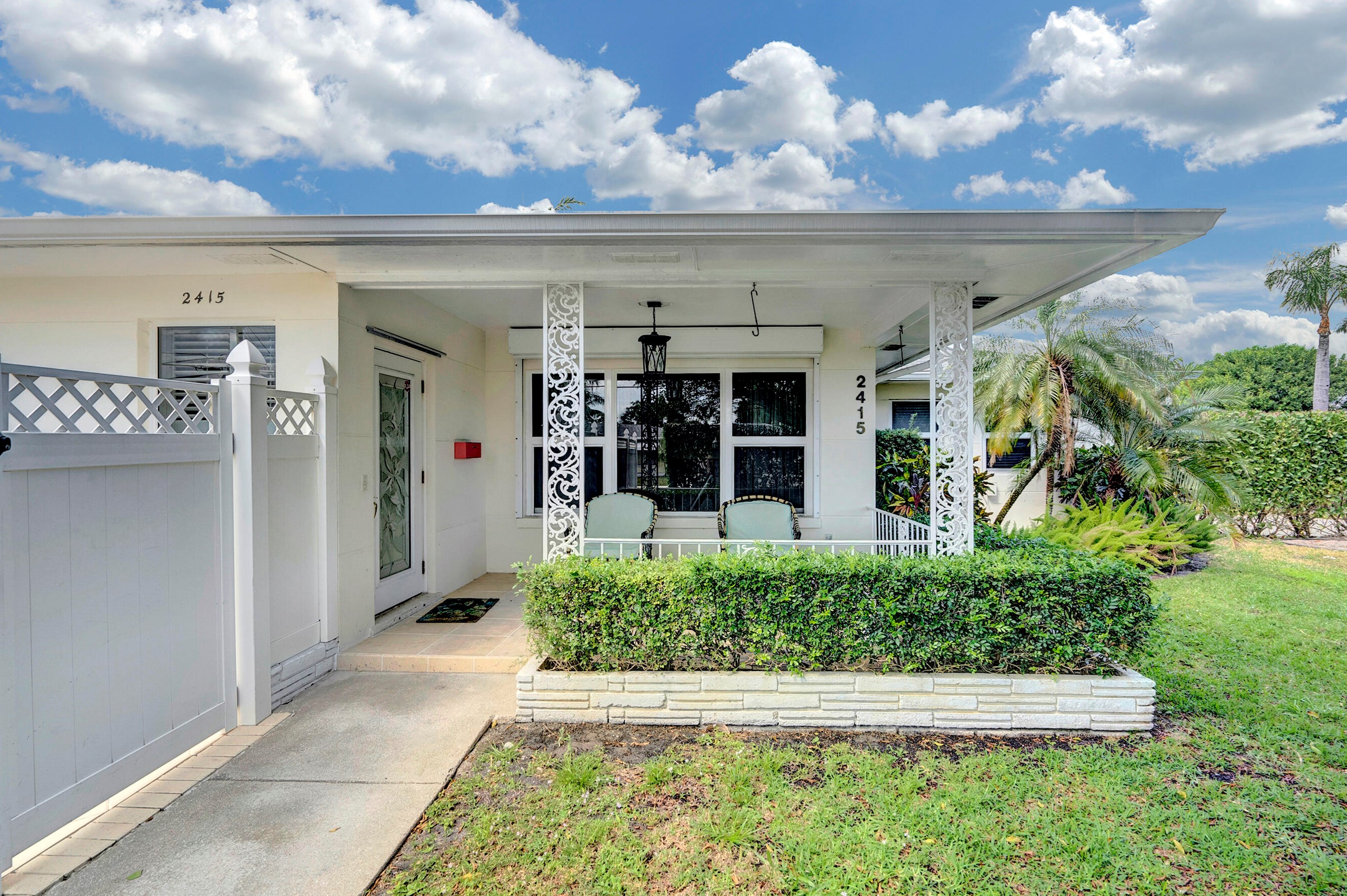 2415 Lakeside Dr, Lake Worth, FL 33460-6346