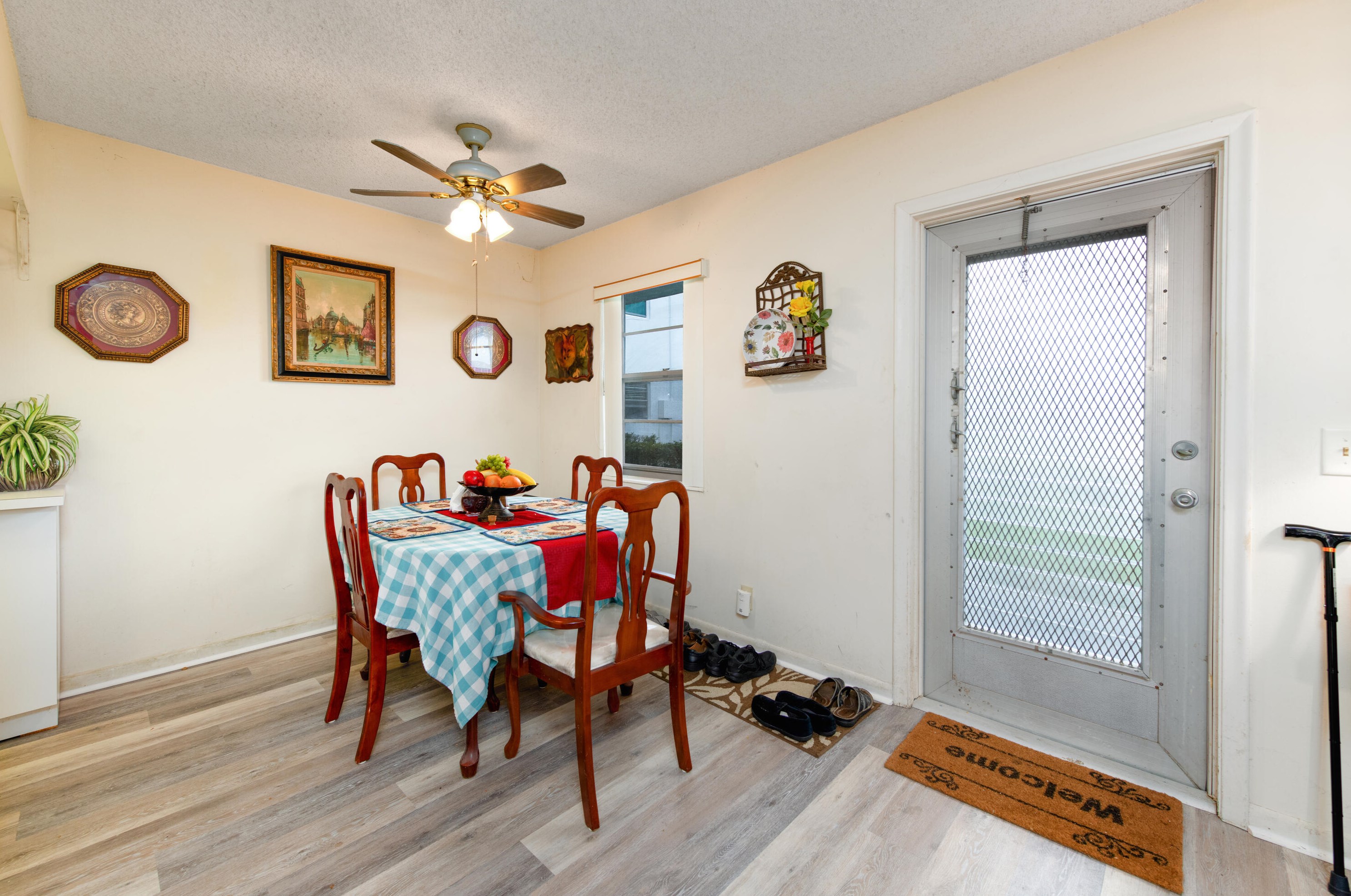 10 Chatham A #10, West Palm Beach, FL 33417