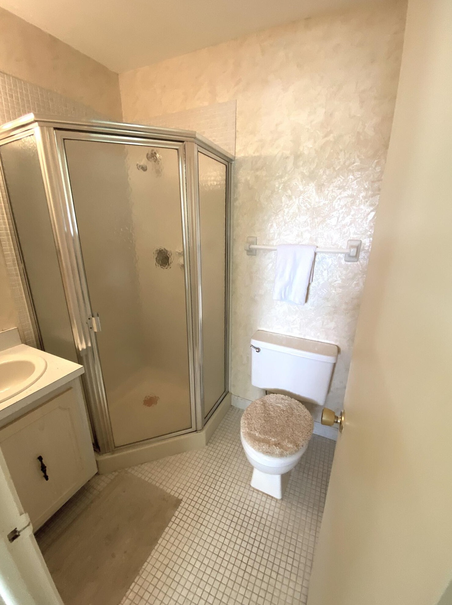 1100 Boxwood Dr, Delray Beach FL  33445-6143 exterior