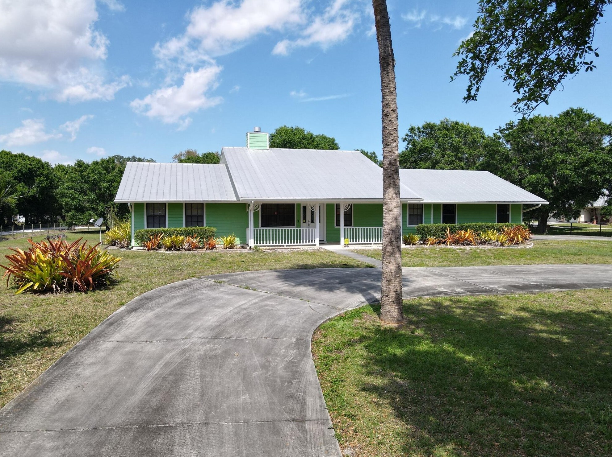 10880 Heil Rd, Fort Pierce, FL 34945