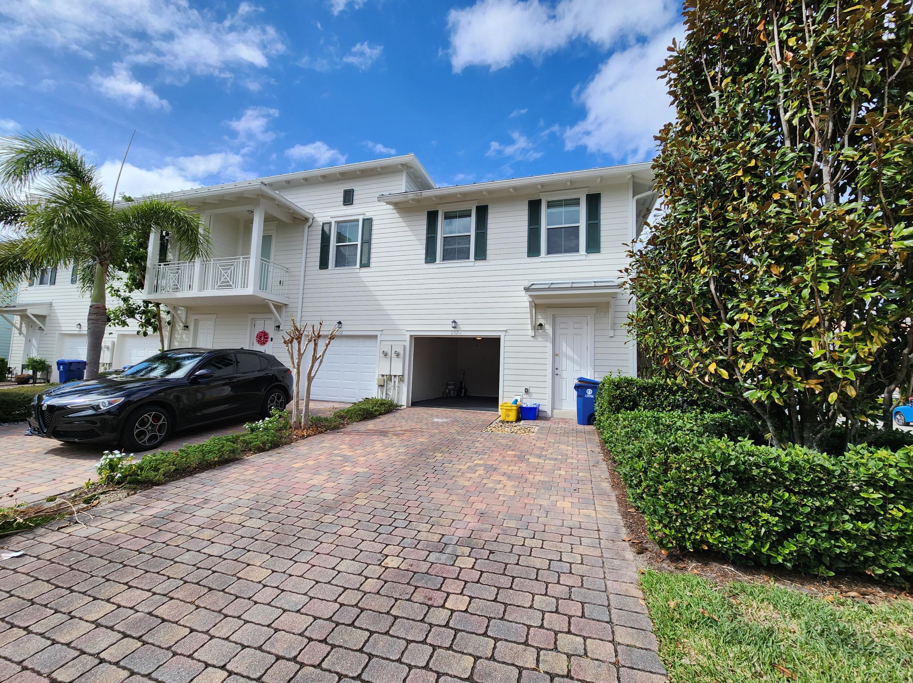 1102 Dakota Dr, Jupiter, FL 33458