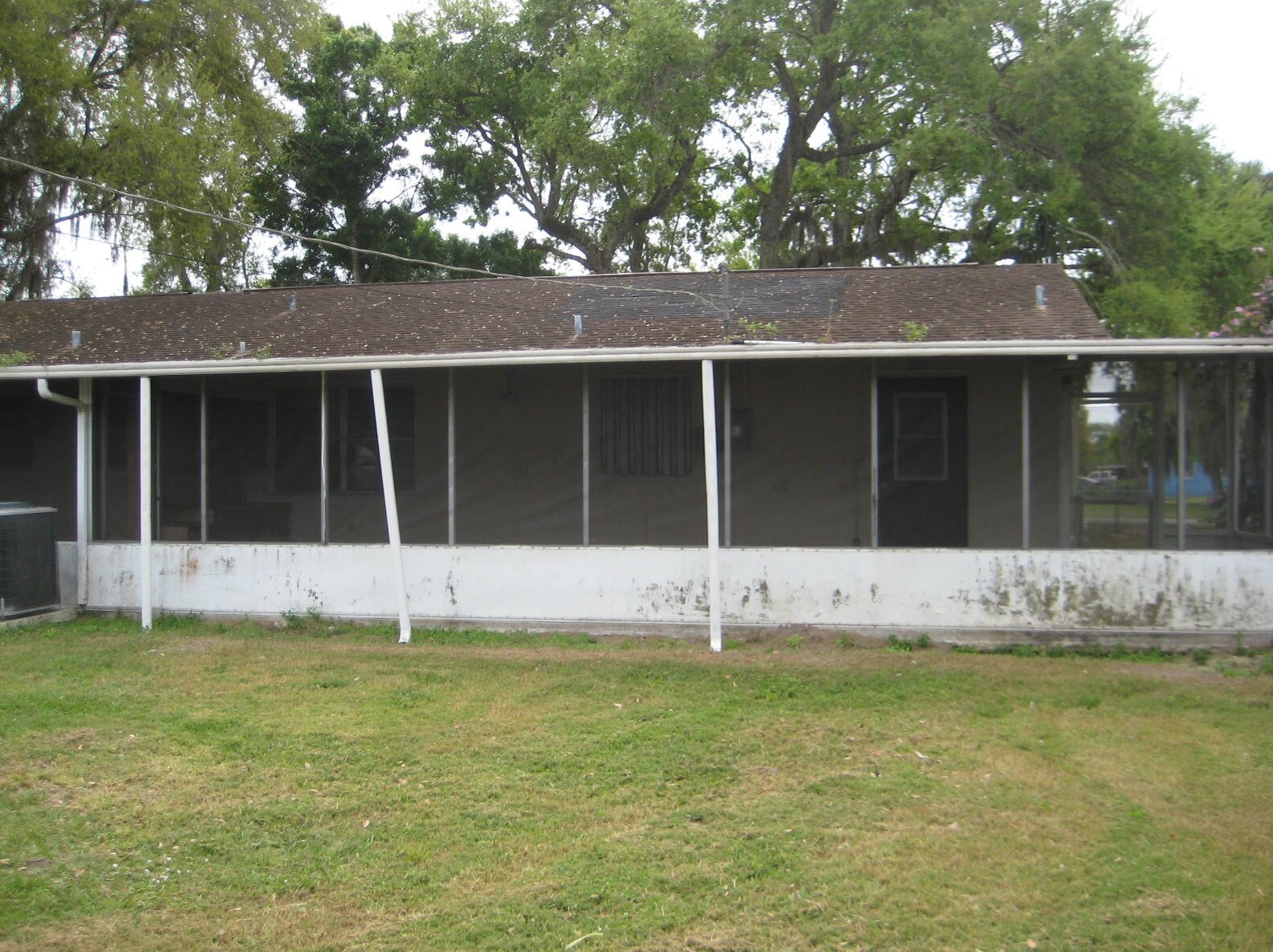 3239 23rd St, Okeechobee FL  34974-6348 exterior