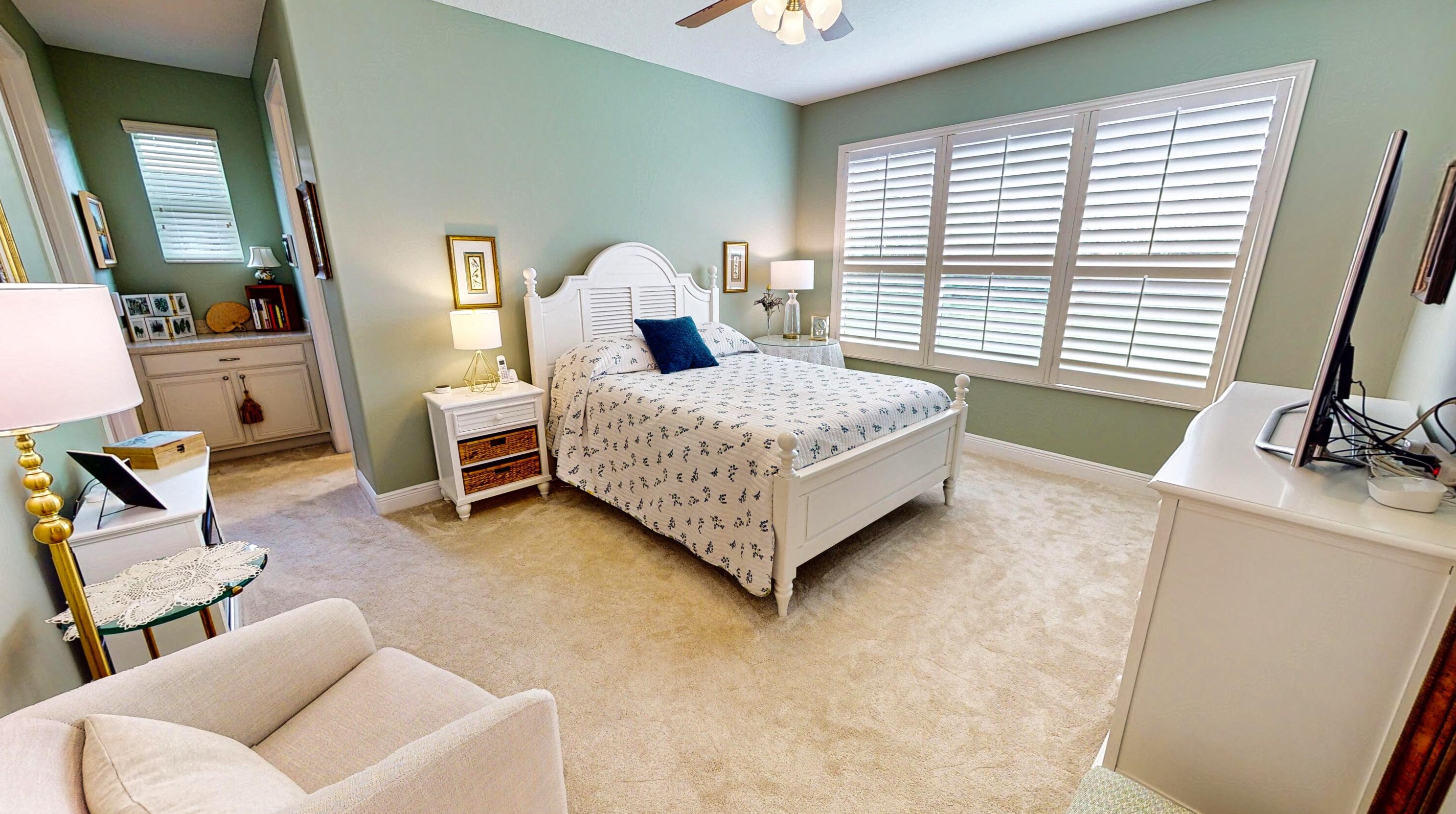 10088 Oak Tree Cir, Fort Pierce FL 34987-2454 exterior