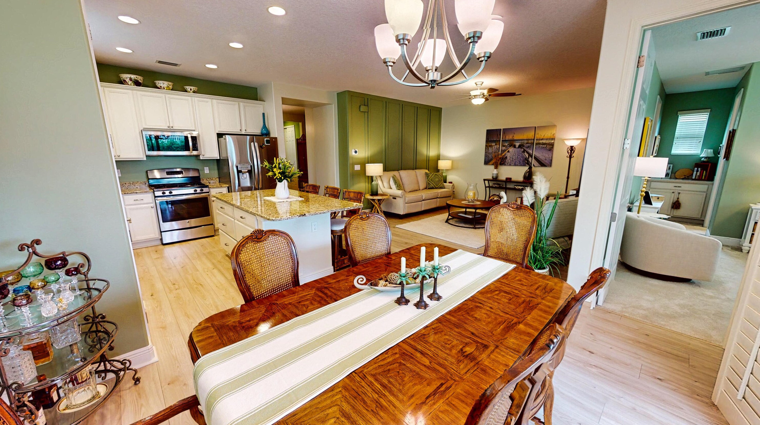 10088 Oak Tree Cir, Fort Pierce FL 34987-2454 exterior