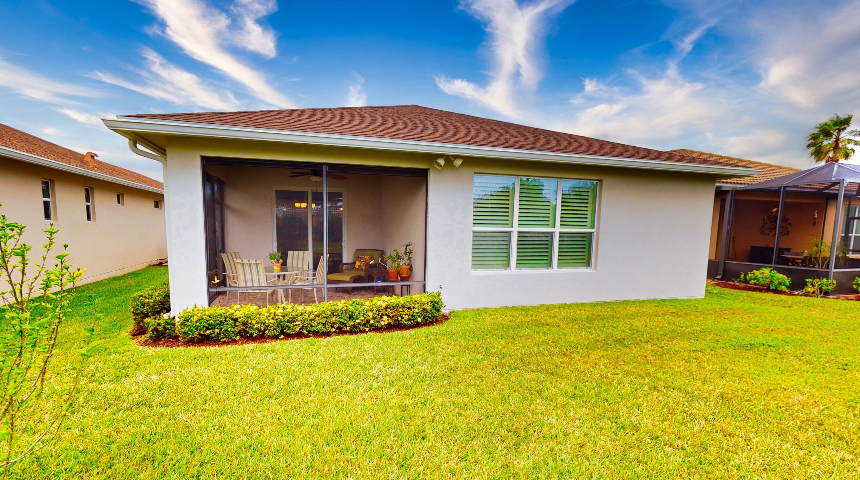 10088 Oak Tree Cir, Fort Pierce FL 34987-2454 exterior