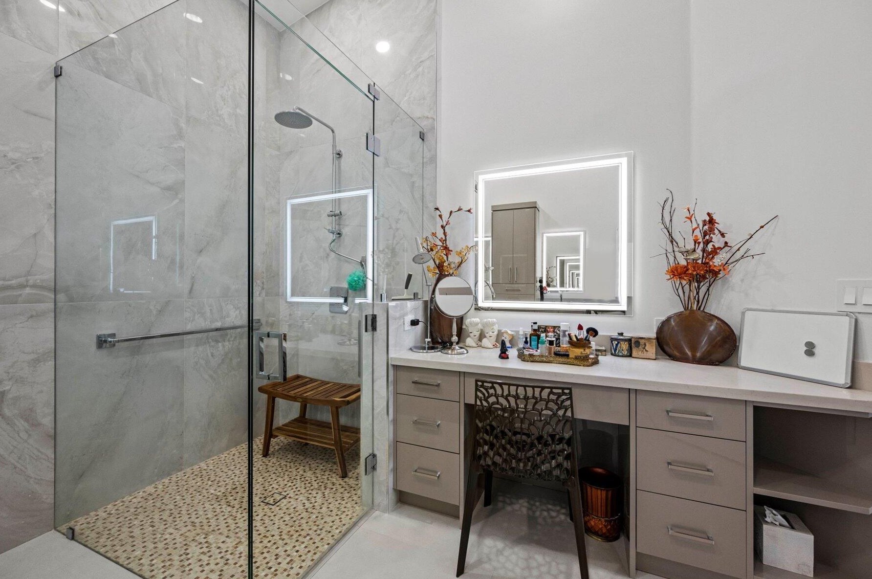 4690 Carlton Golf Dr, Lake Worth FL 33449-8133 exterior