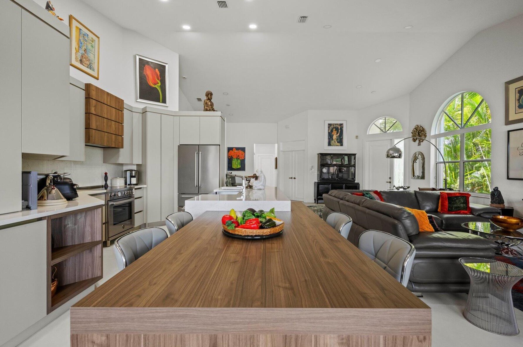 4690 Carlton Golf Dr, Lake Worth FL 33449-8133 exterior