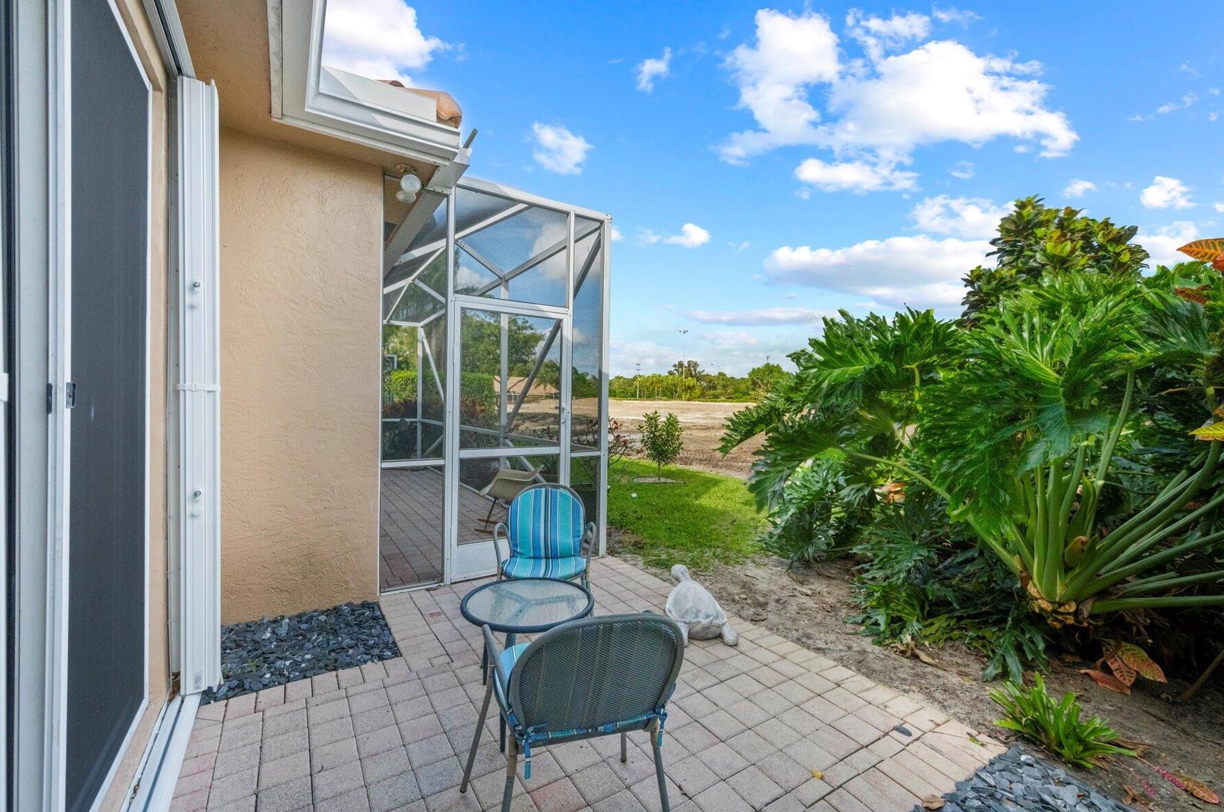 4690 Carlton Golf Dr, Lake Worth FL 33449-8133 exterior