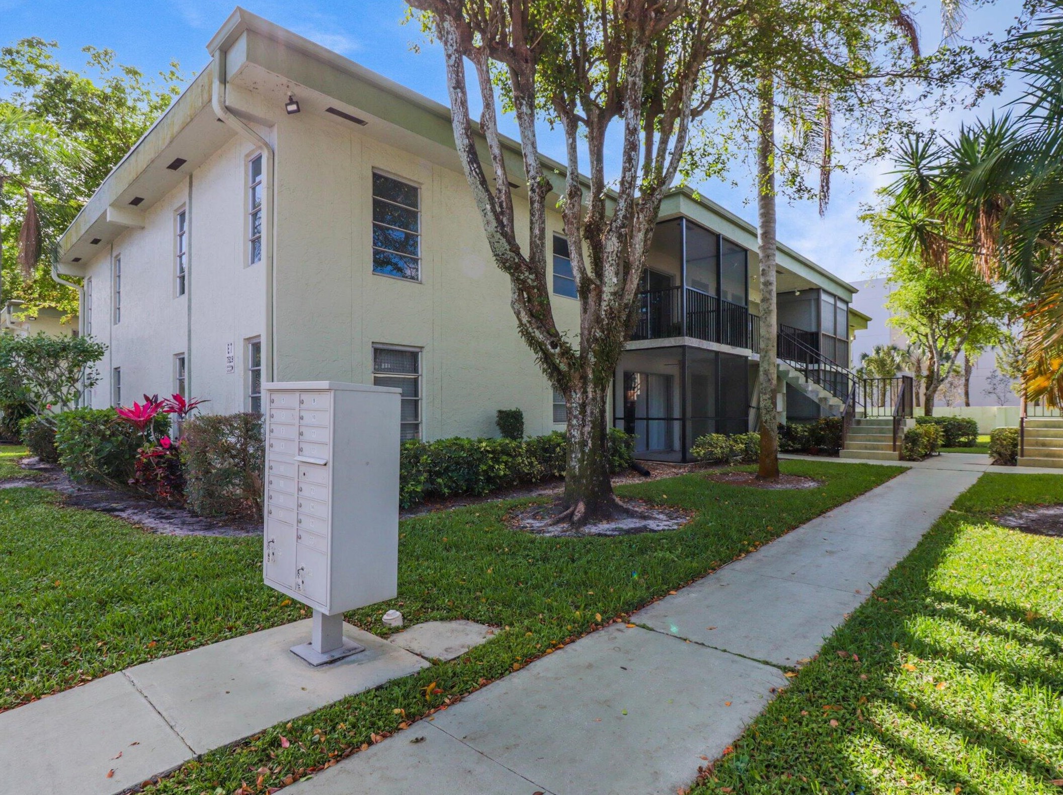 7519 Oriole Blvd, Delray Beach, FL 33446-3518