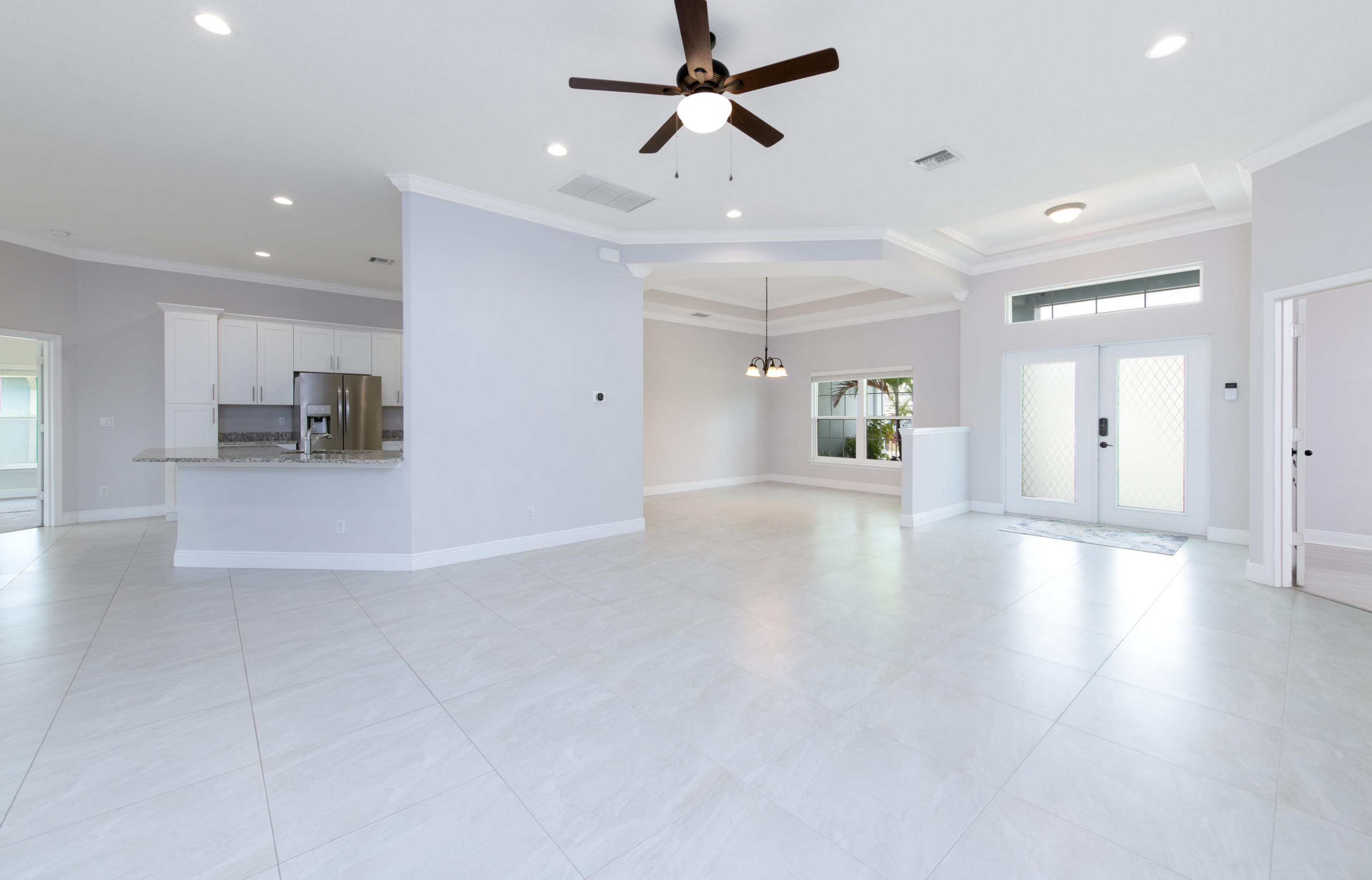 670 Gailbreath Ave, Fort Pierce FL 34953-7605 exterior