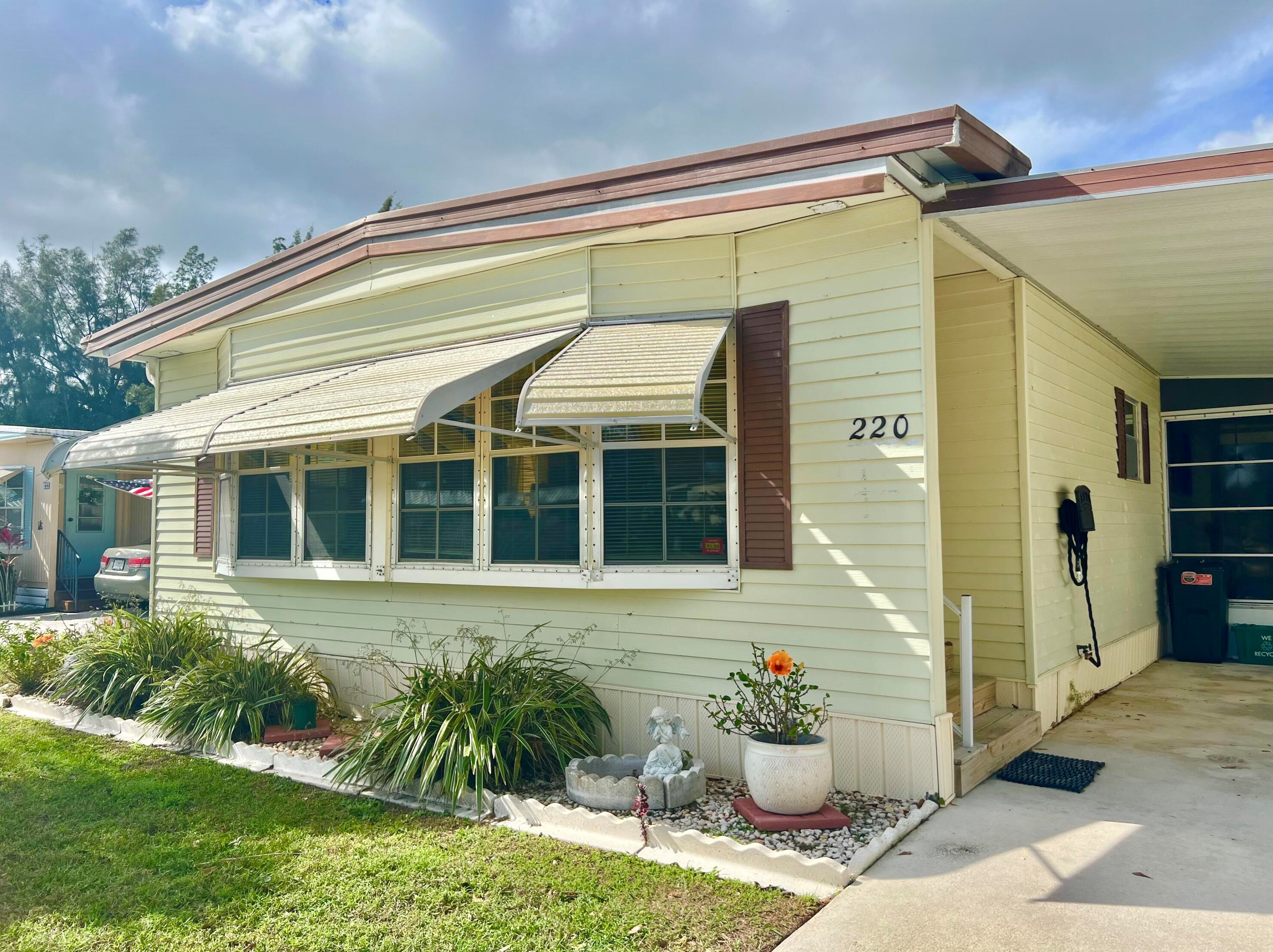 220 W Caribbean, Fort Pierce, FL 34952