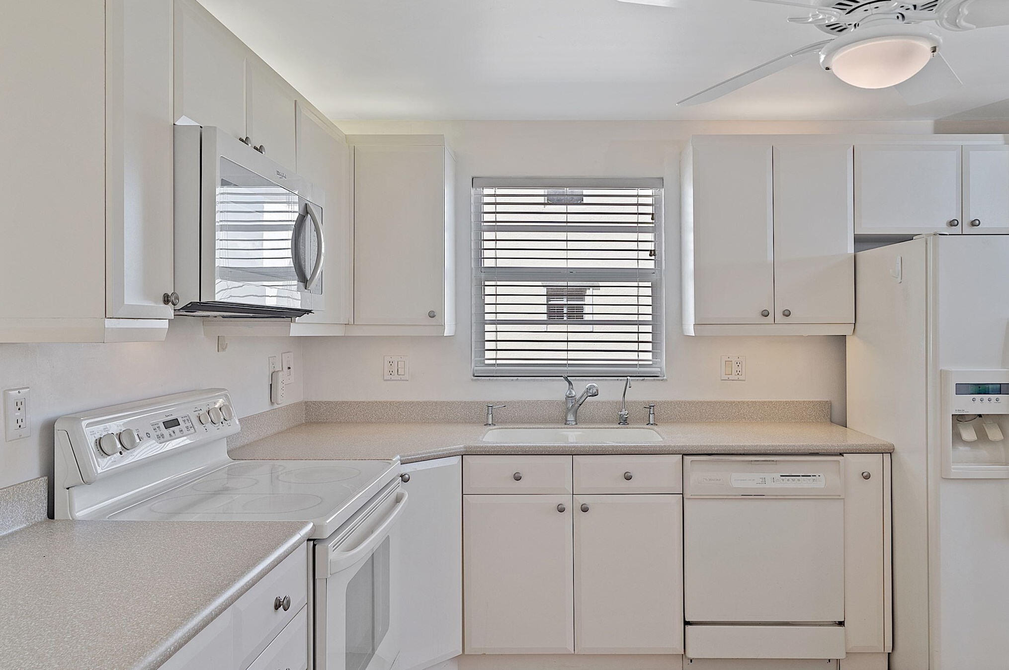 1 Harbourside Dr #3606, Delray Beach, FL 33483