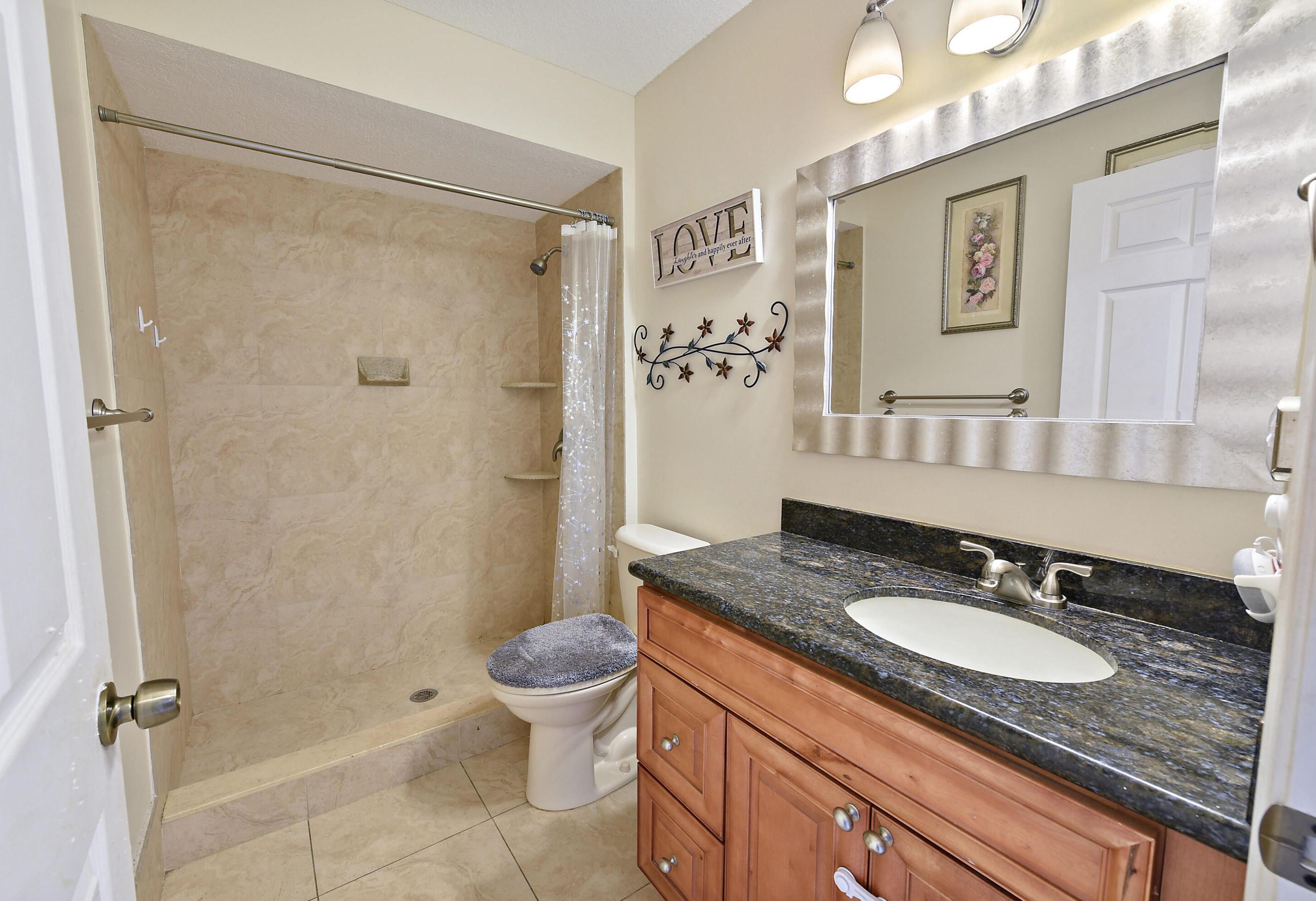 65 Via De Casas Norte, Boynton Beach FL  33426-8854 exterior