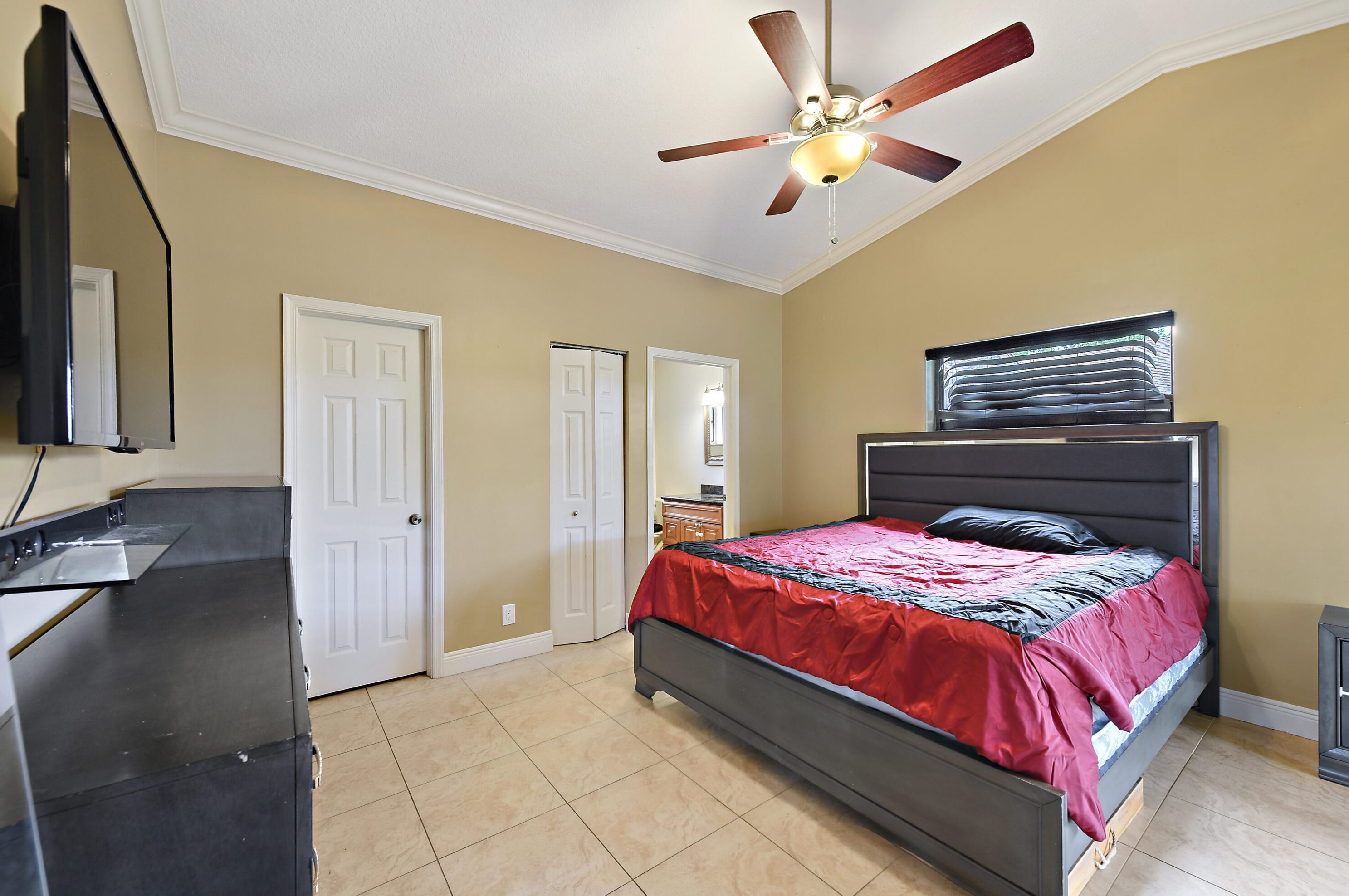 65 Via De Casas Norte, Boynton Beach FL  33426-8854 exterior