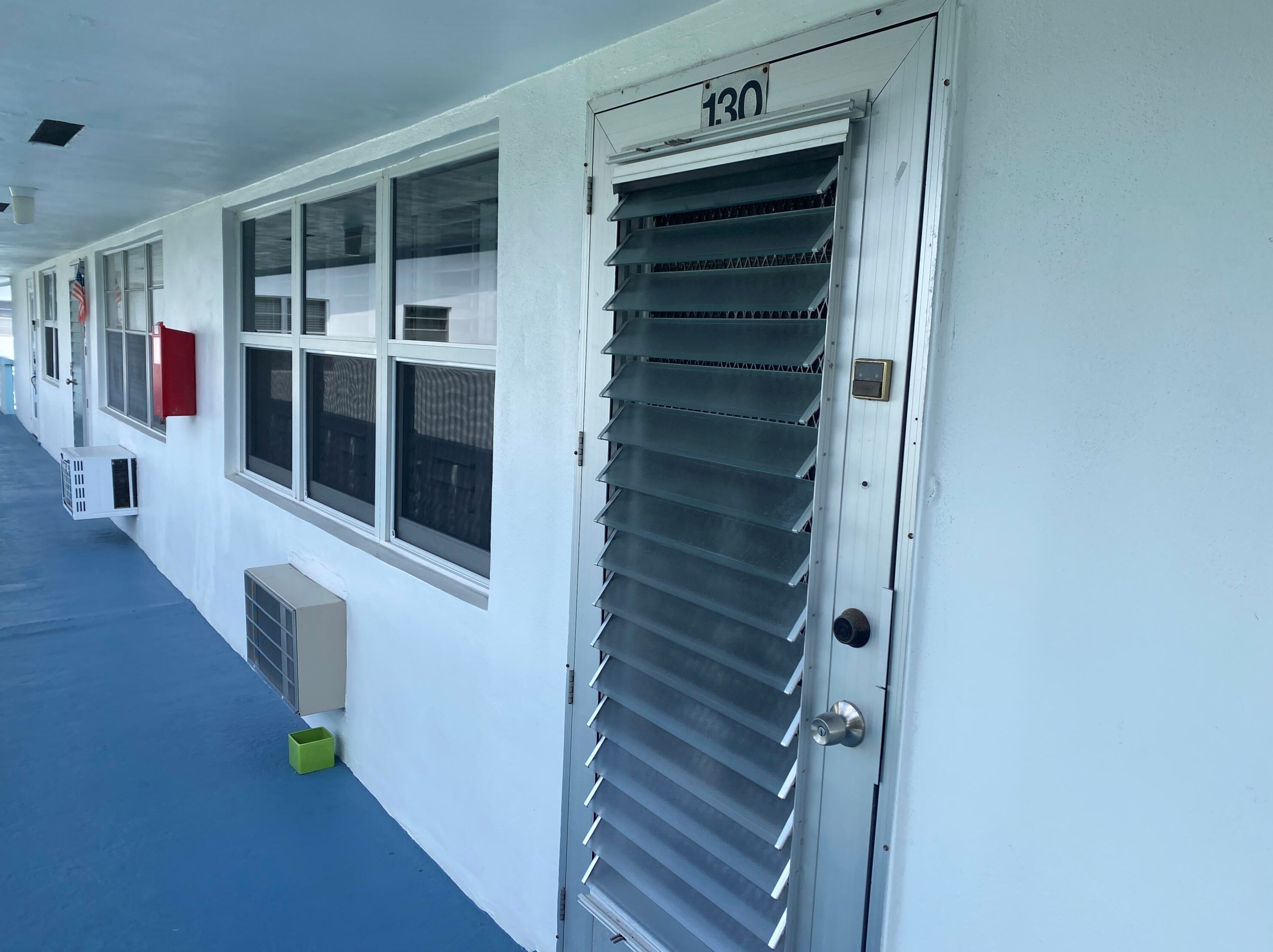 130 Dorchester F #130, West Palm Beach, FL 33417