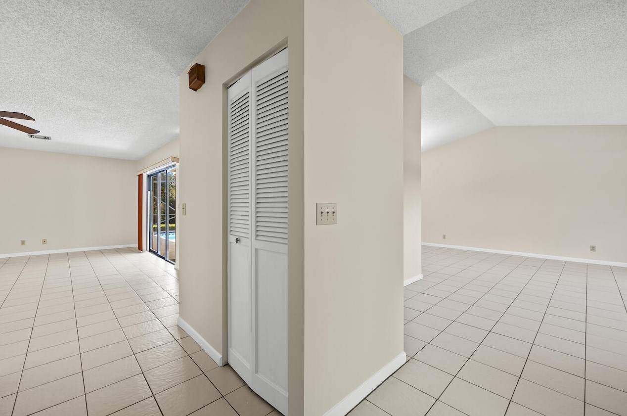 11734 Inverness Cir, West Palm Beach, FL 33414-5918