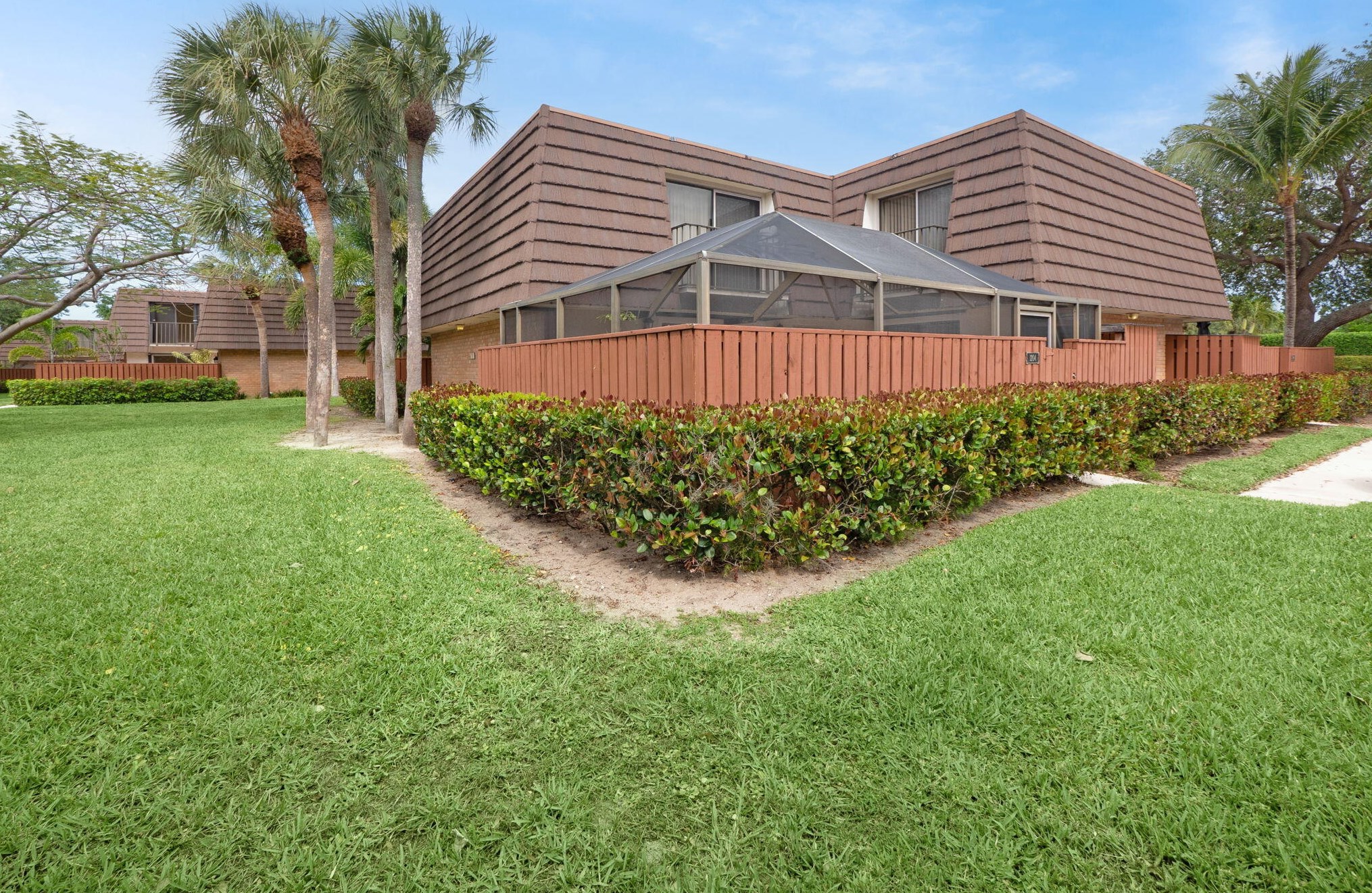 1204 12th Ct, Jupiter, FL 33477