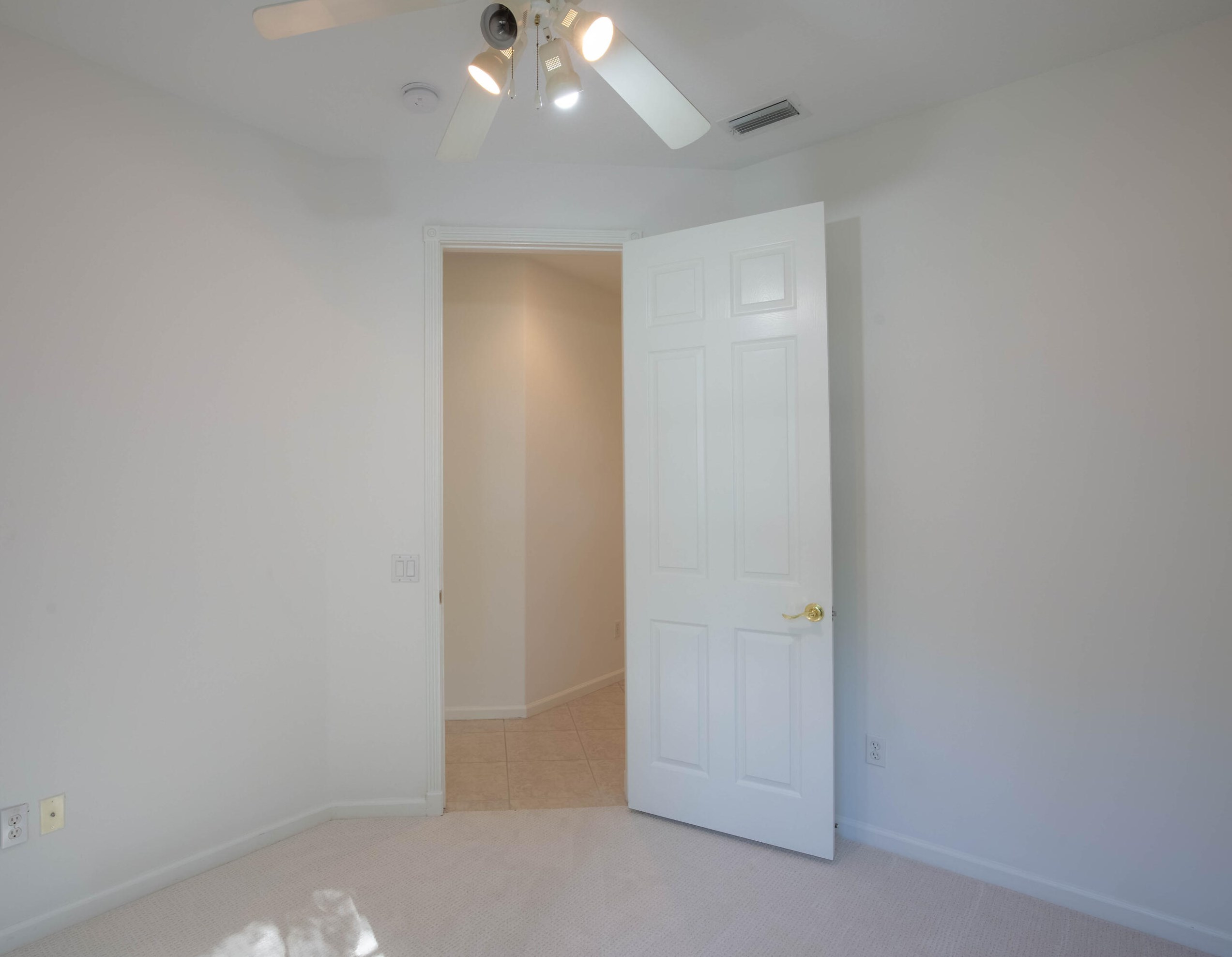 7327 Lahana Cir, Boynton Beach FL 33437-7171 exterior