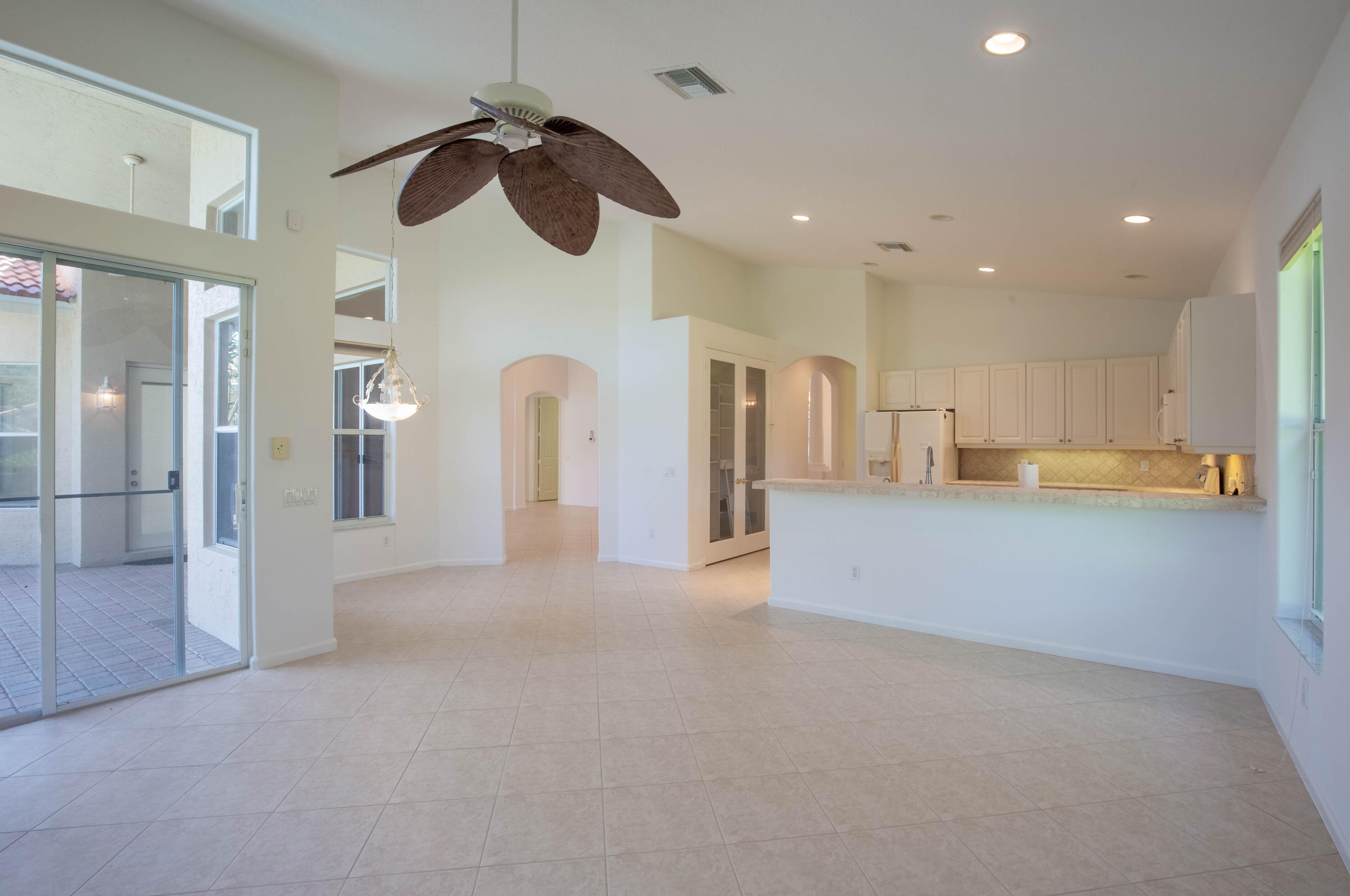 7327 Lahana Cir, Boynton Beach FL 33437-7171 exterior