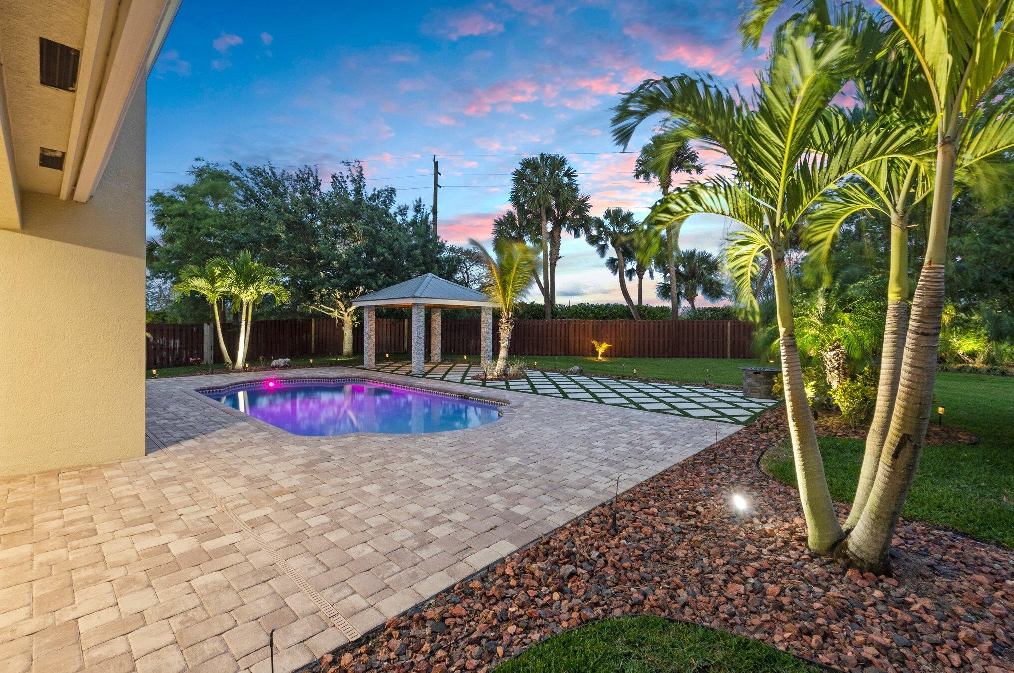 9931 Verona Cir, Vero Beach FL  32966-3125 exterior