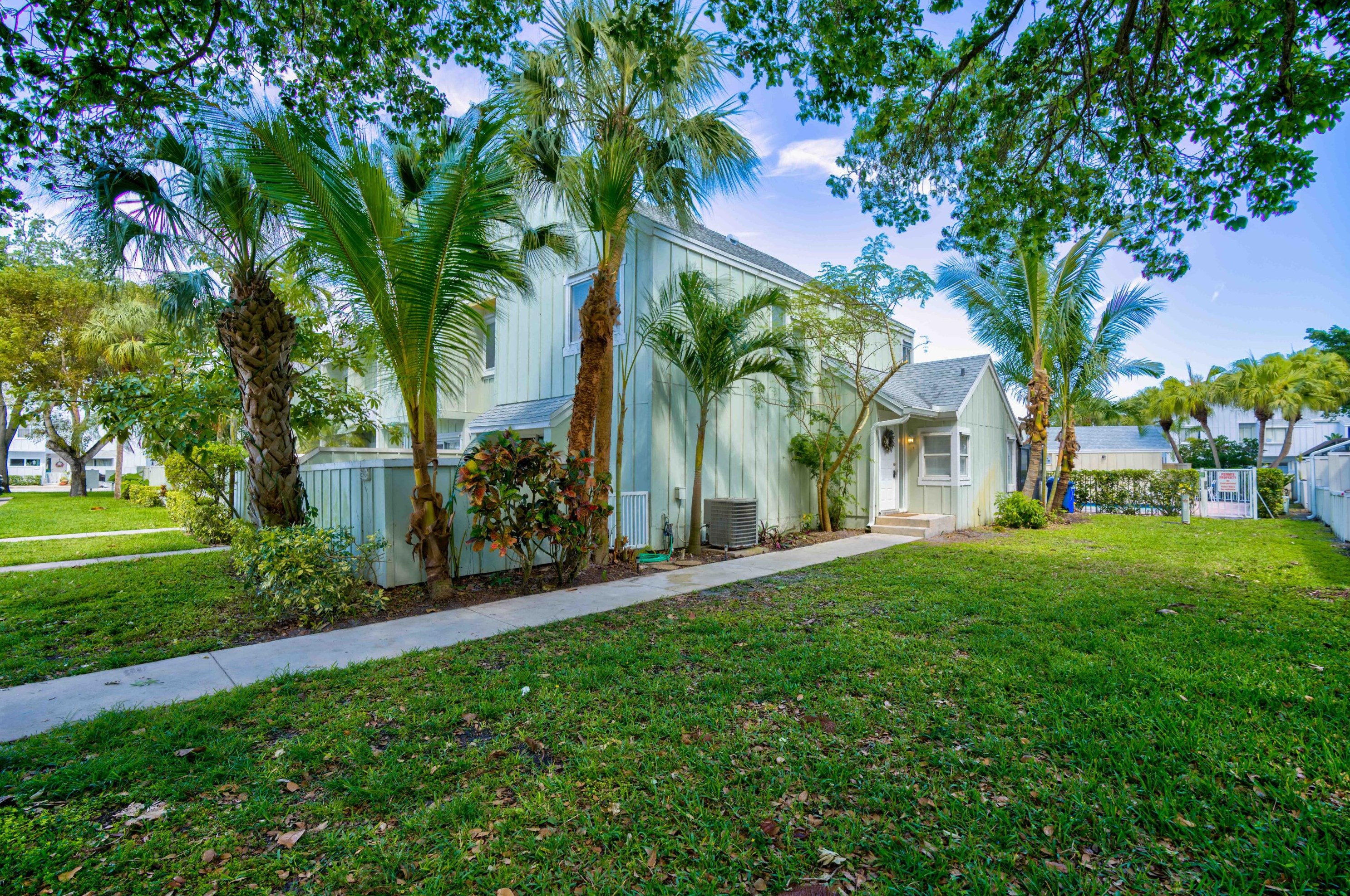 6391 Riverwalk Ln #7, Jupiter, FL 33458