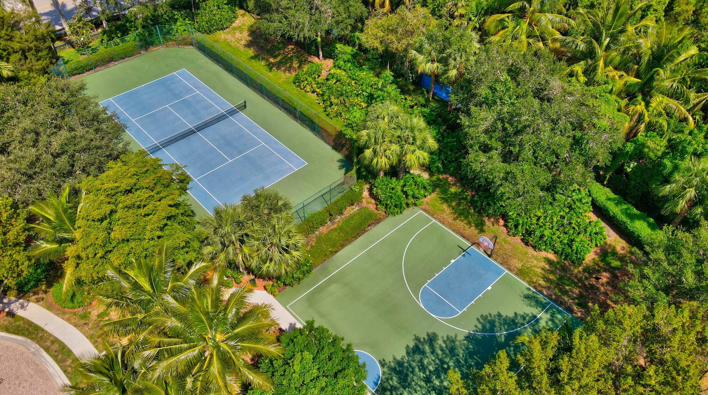 7336 Briella Dr, Boynton Beach FL 33437-3767 exterior