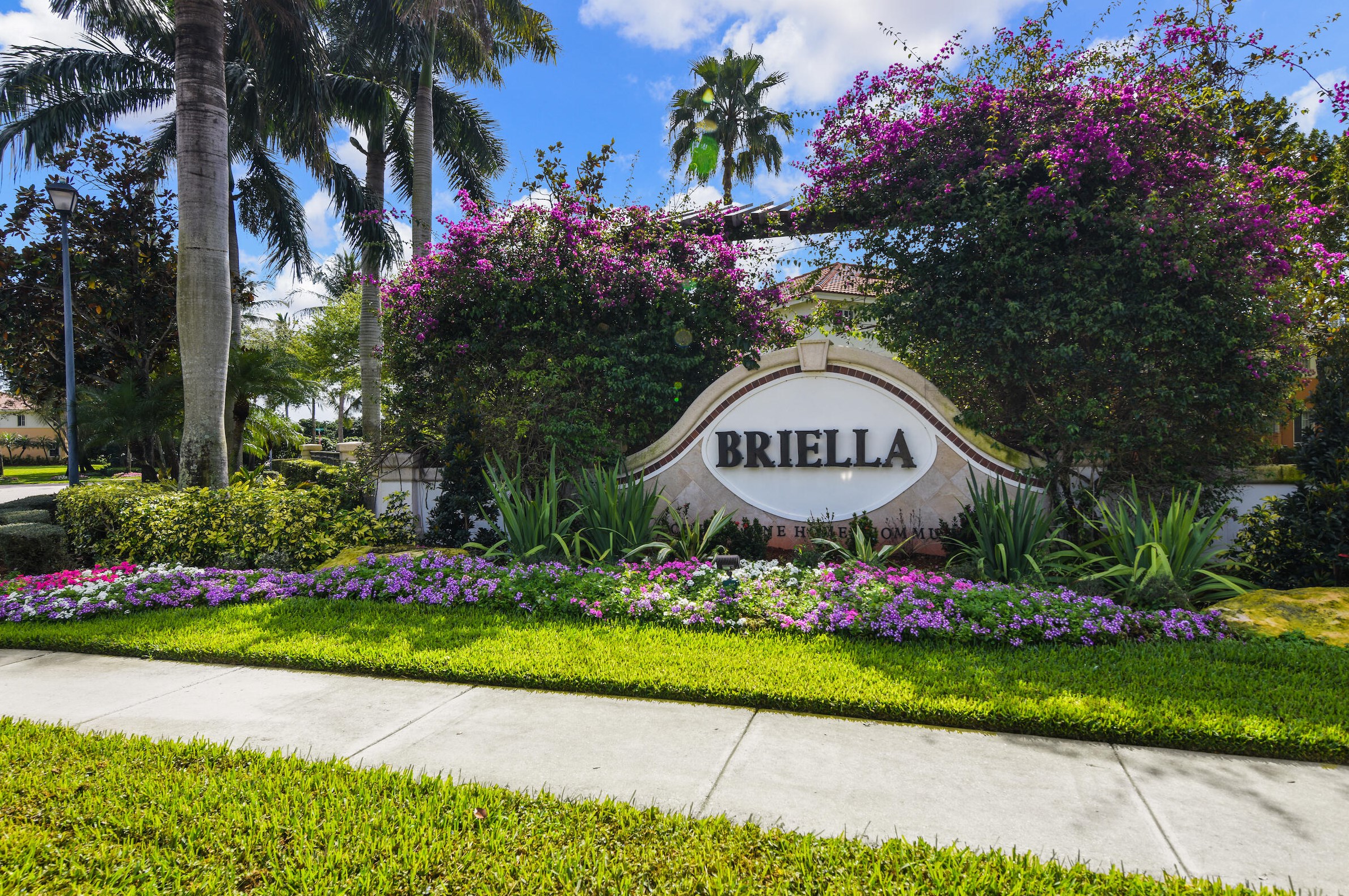7336 Briella Dr, Boynton Beach FL 33437-3767 exterior