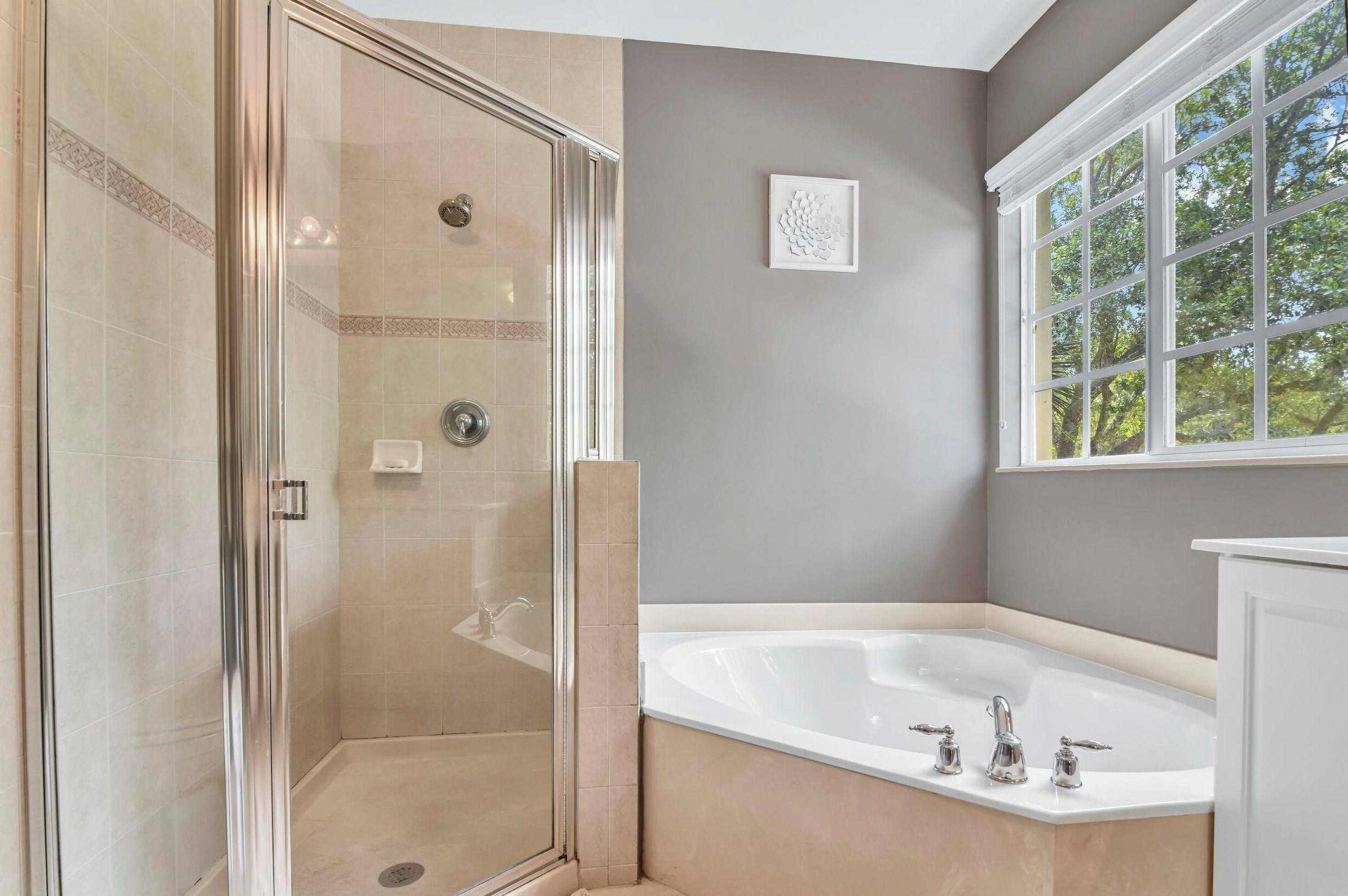 7336 Briella Dr, Boynton Beach FL 33437-3767 exterior