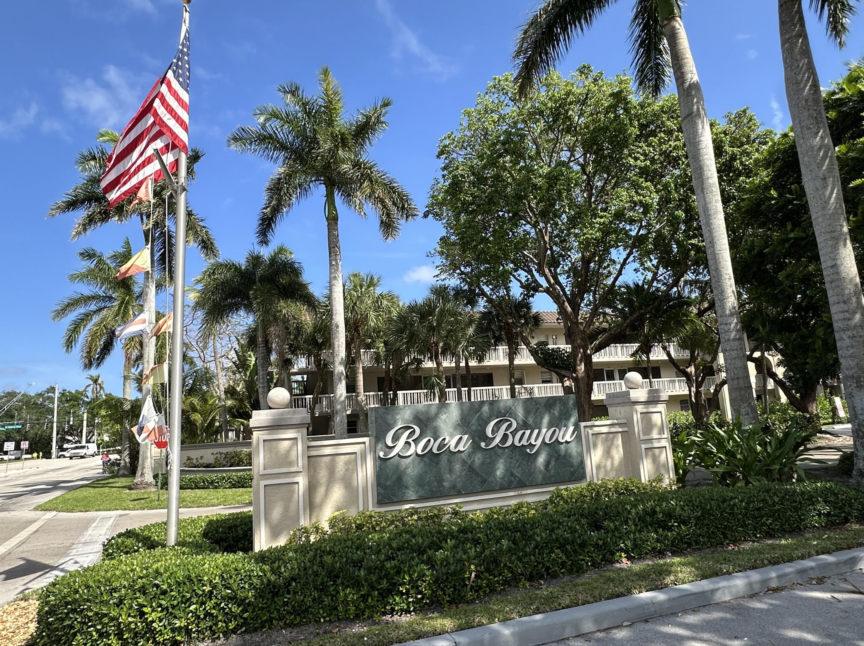 27 Royal Palm Way, Boca Raton, FL 27506-8739