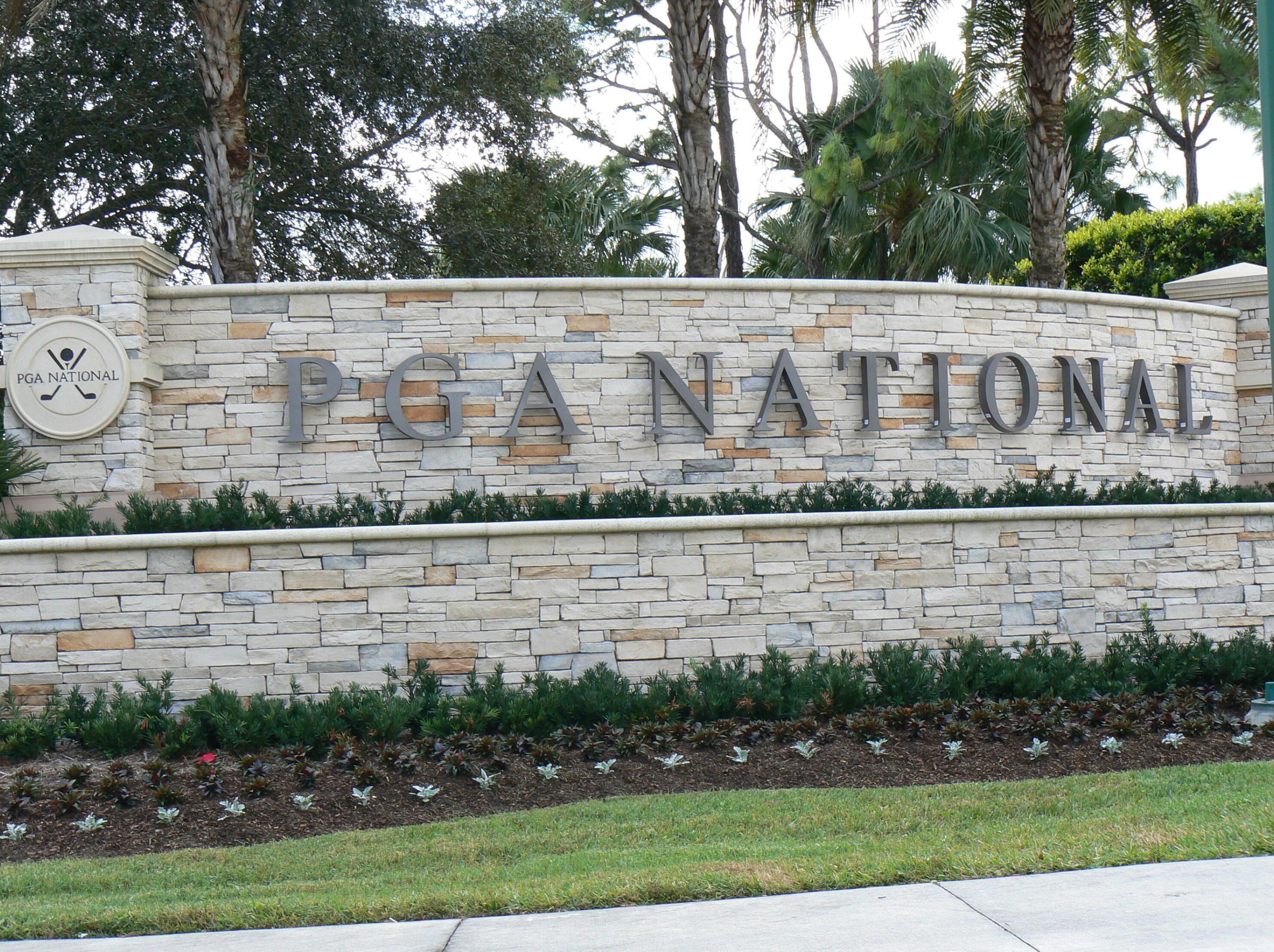 154 Eagleton Ct, West Palm Beach, FL 33418-8050