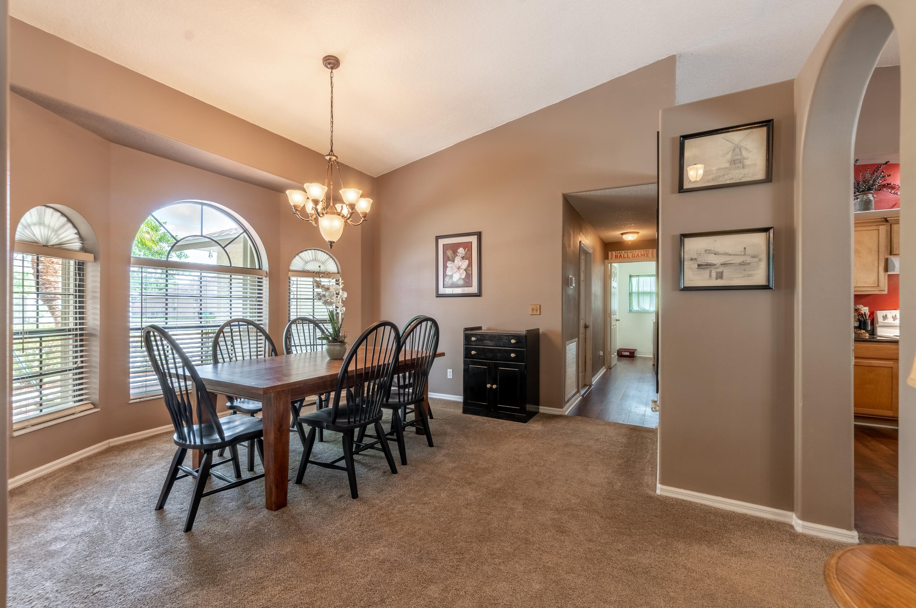 1184 Dorchester St, Fort Pierce FL 34983-2809 exterior