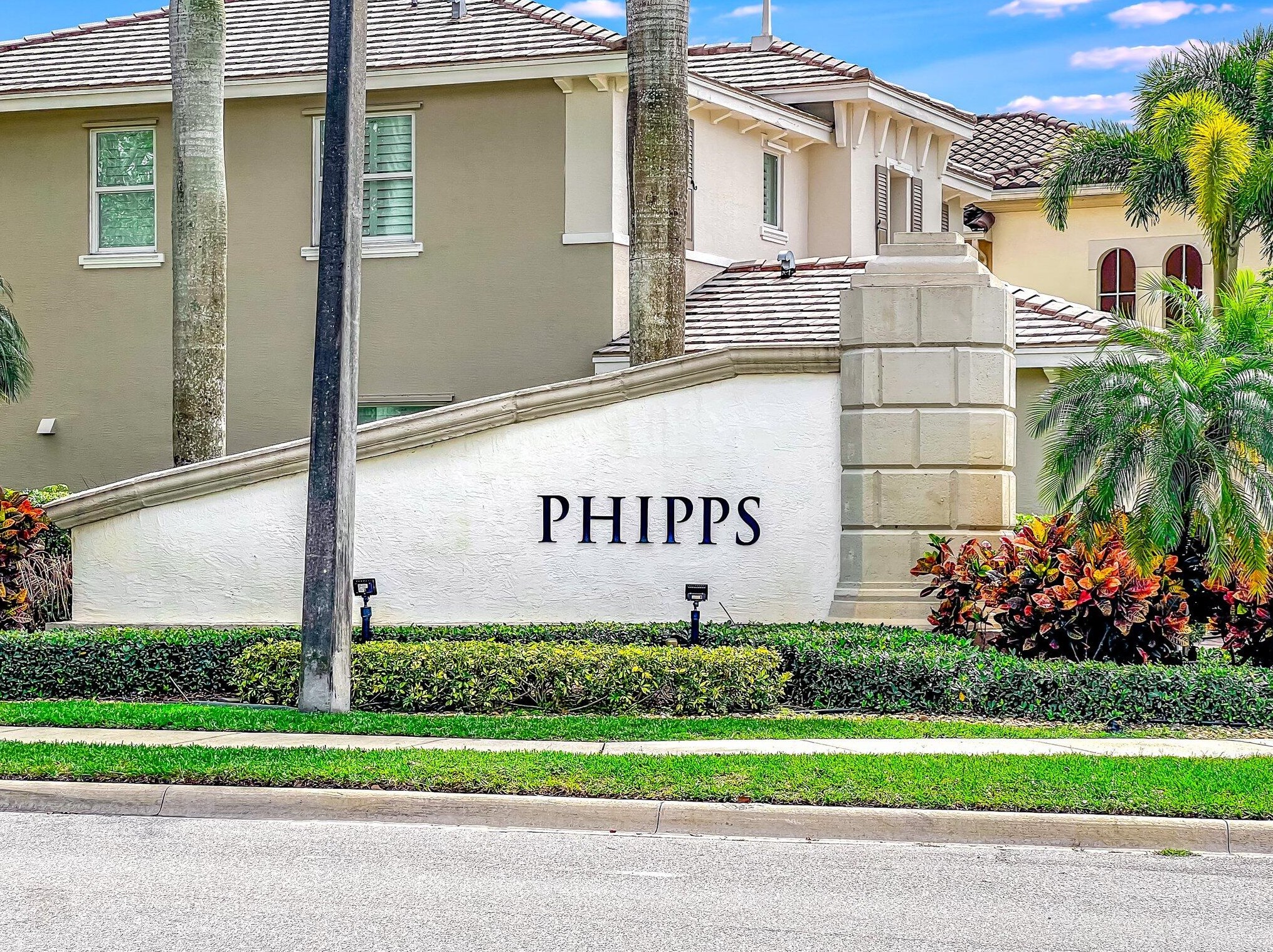 9560 Phipps Ln, West Palm Beach, FL 33414-3402